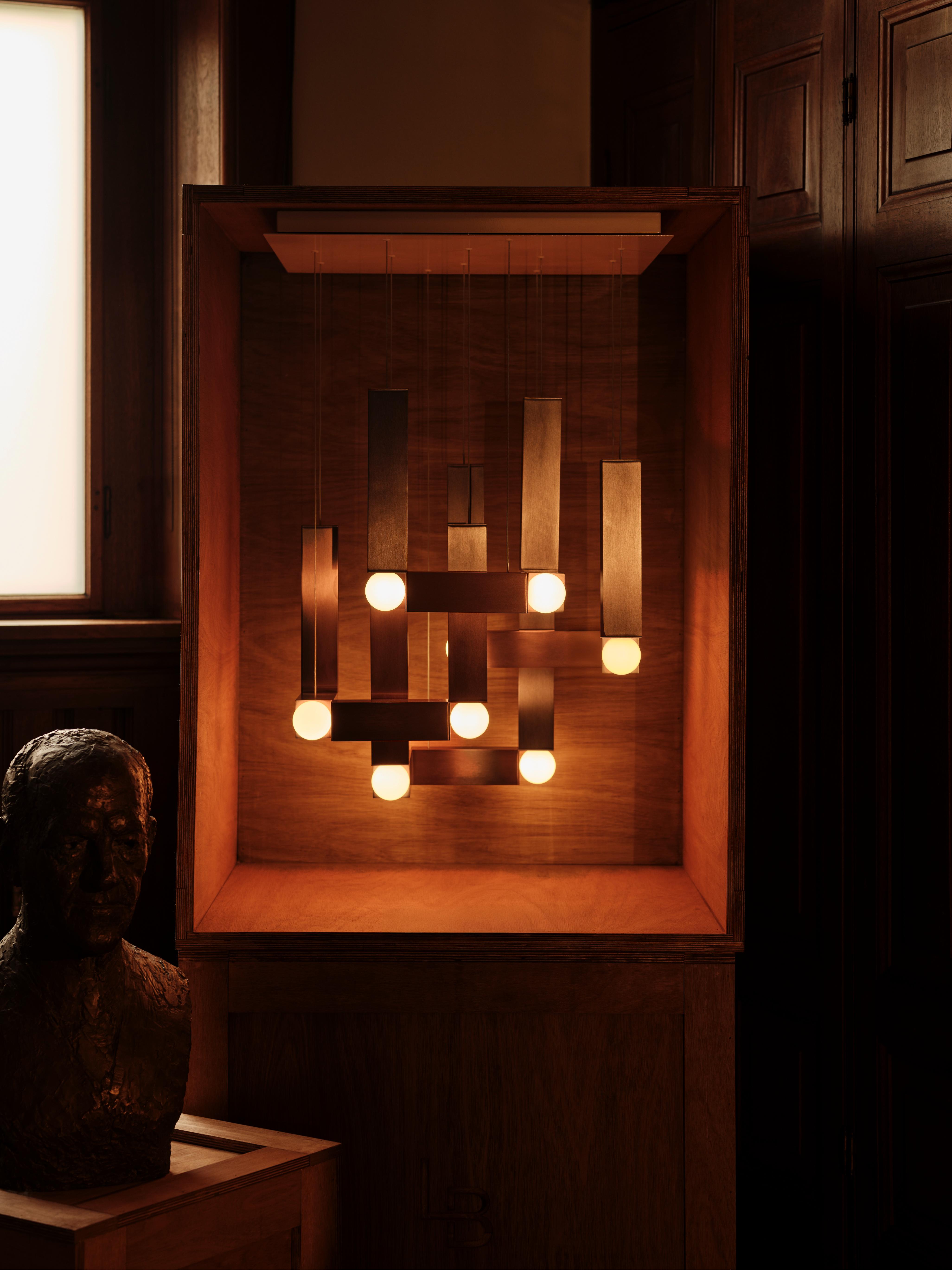 Hanglamp VESPER DUO met opaalvormige kap en zilveren afwerking