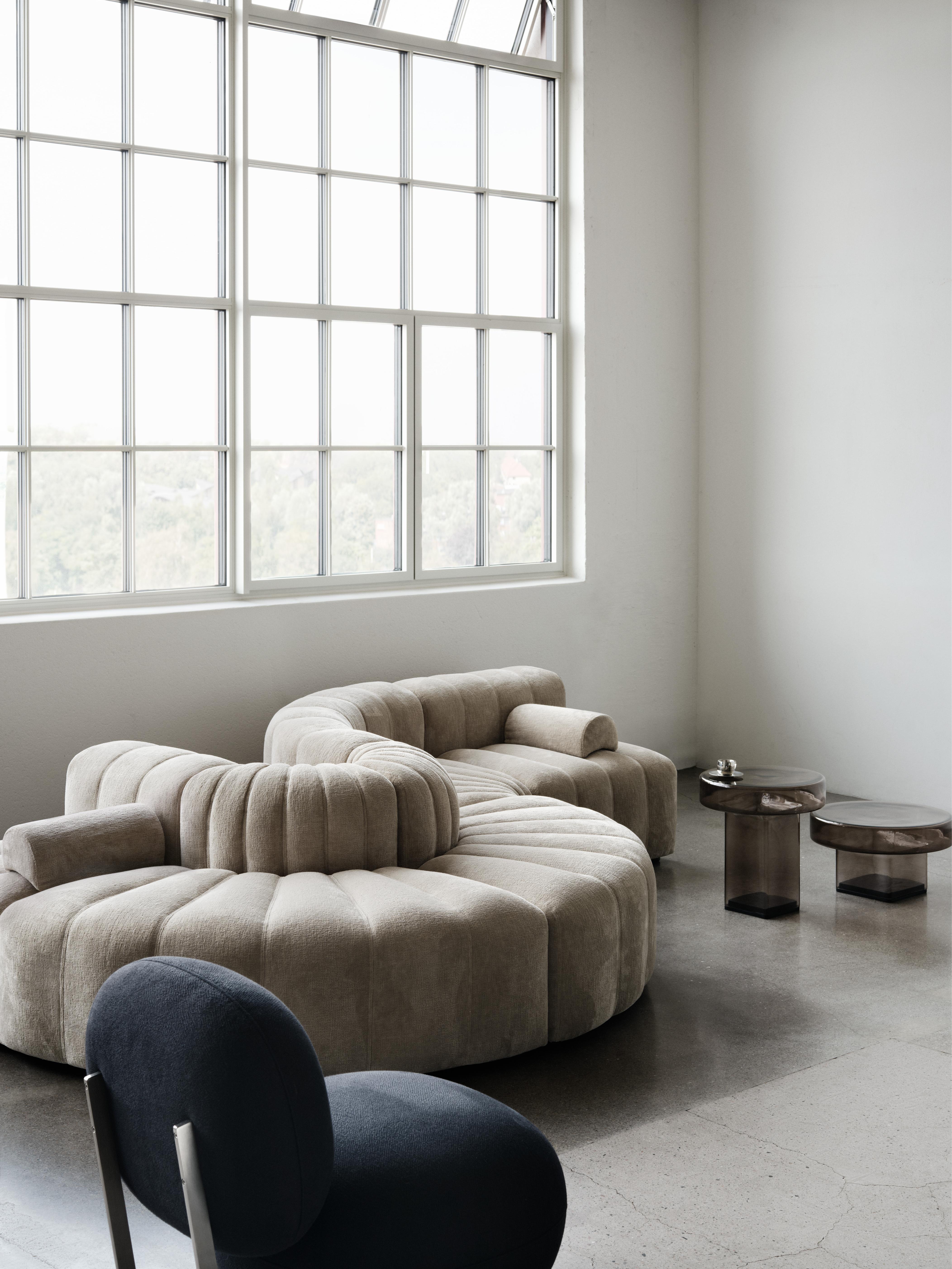 Bijzettafel NAKED gerookt glas