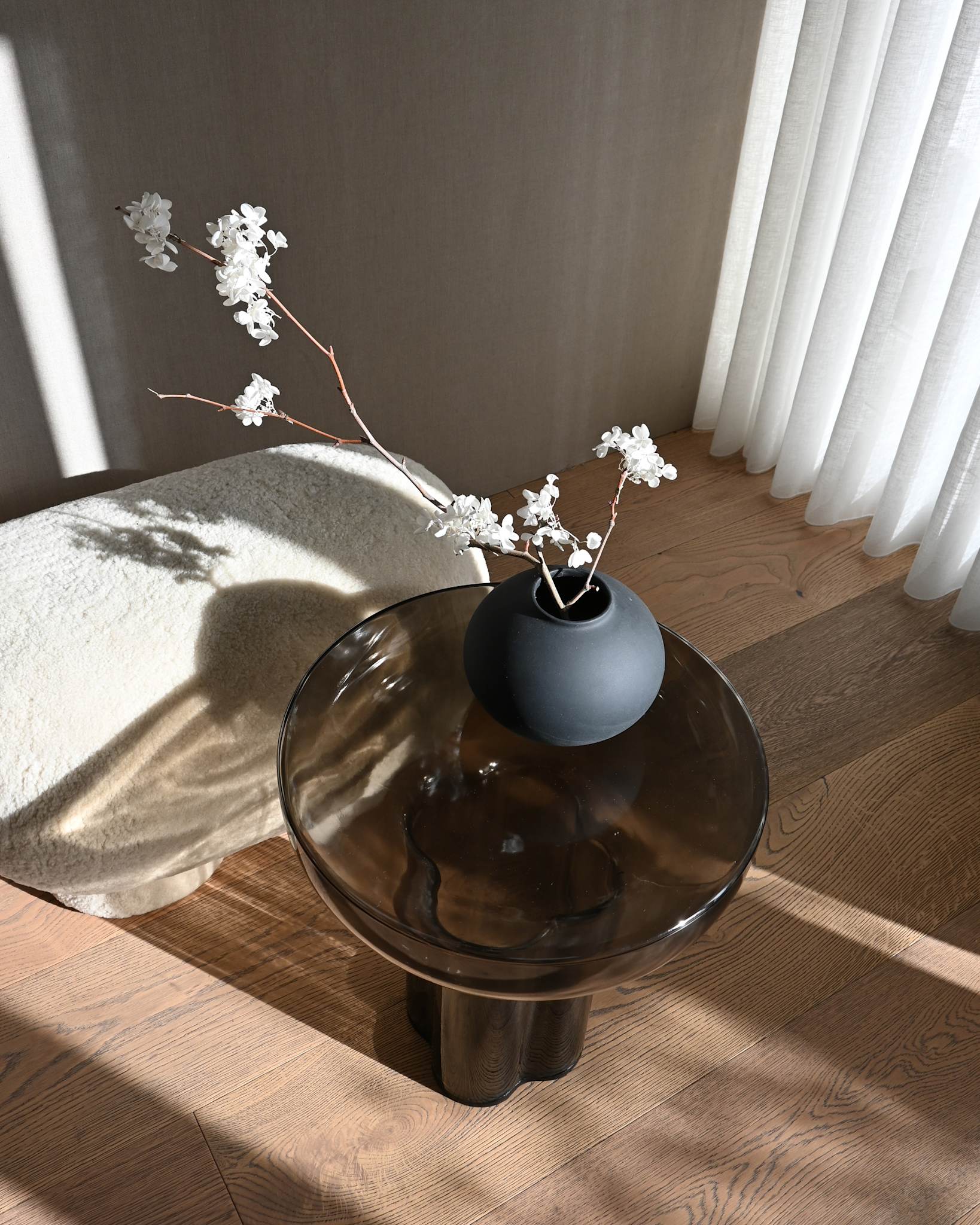 Bijzettafel CROWN rokerig glas