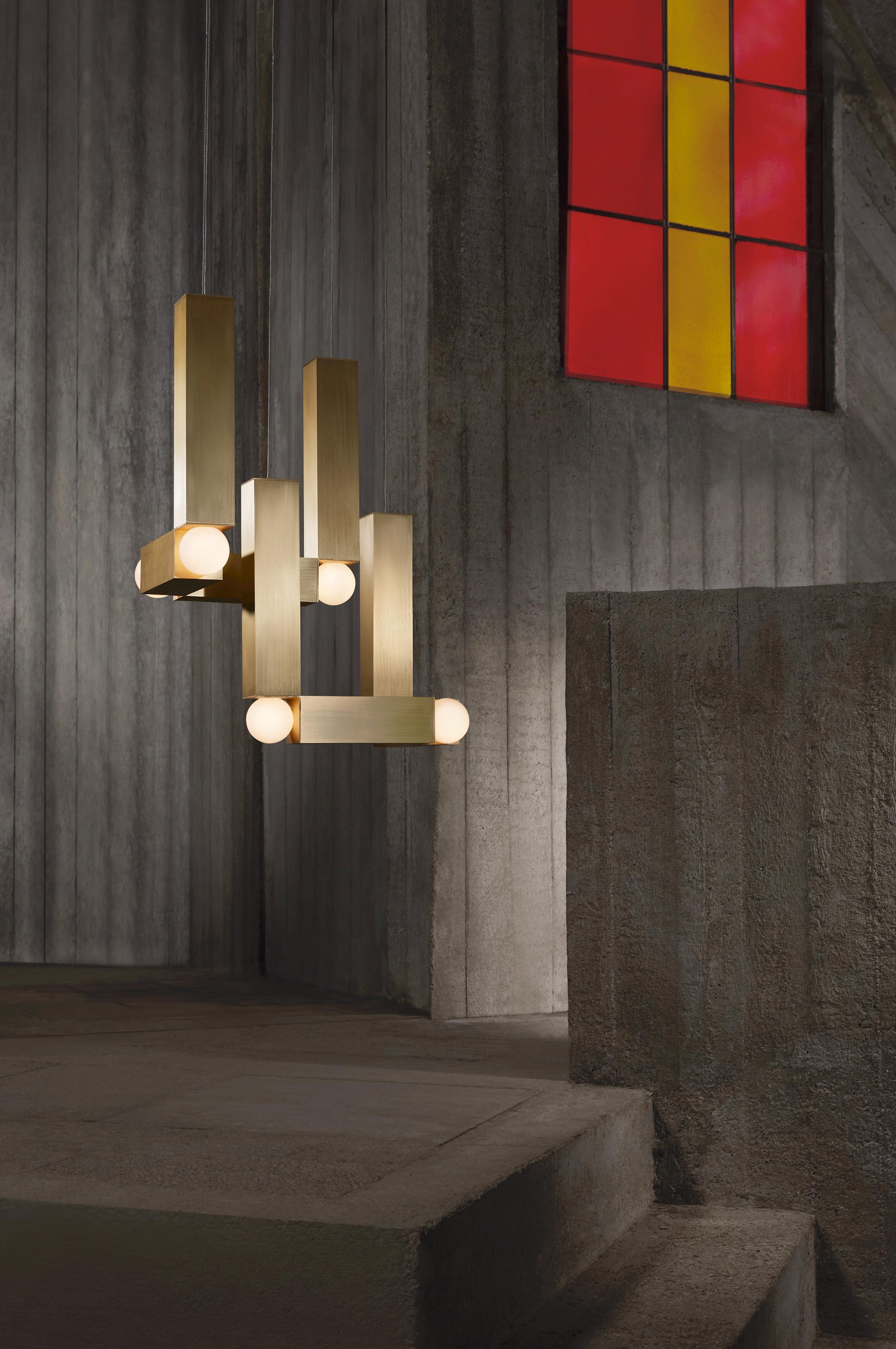 Hanglamp VESPER DUO met opaalvormige kap en zilveren afwerking