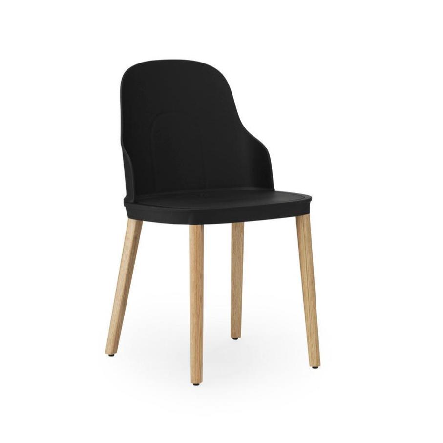 Krzesło ALLEZ czarny z dębową podstawą – Normann Copenhagen
