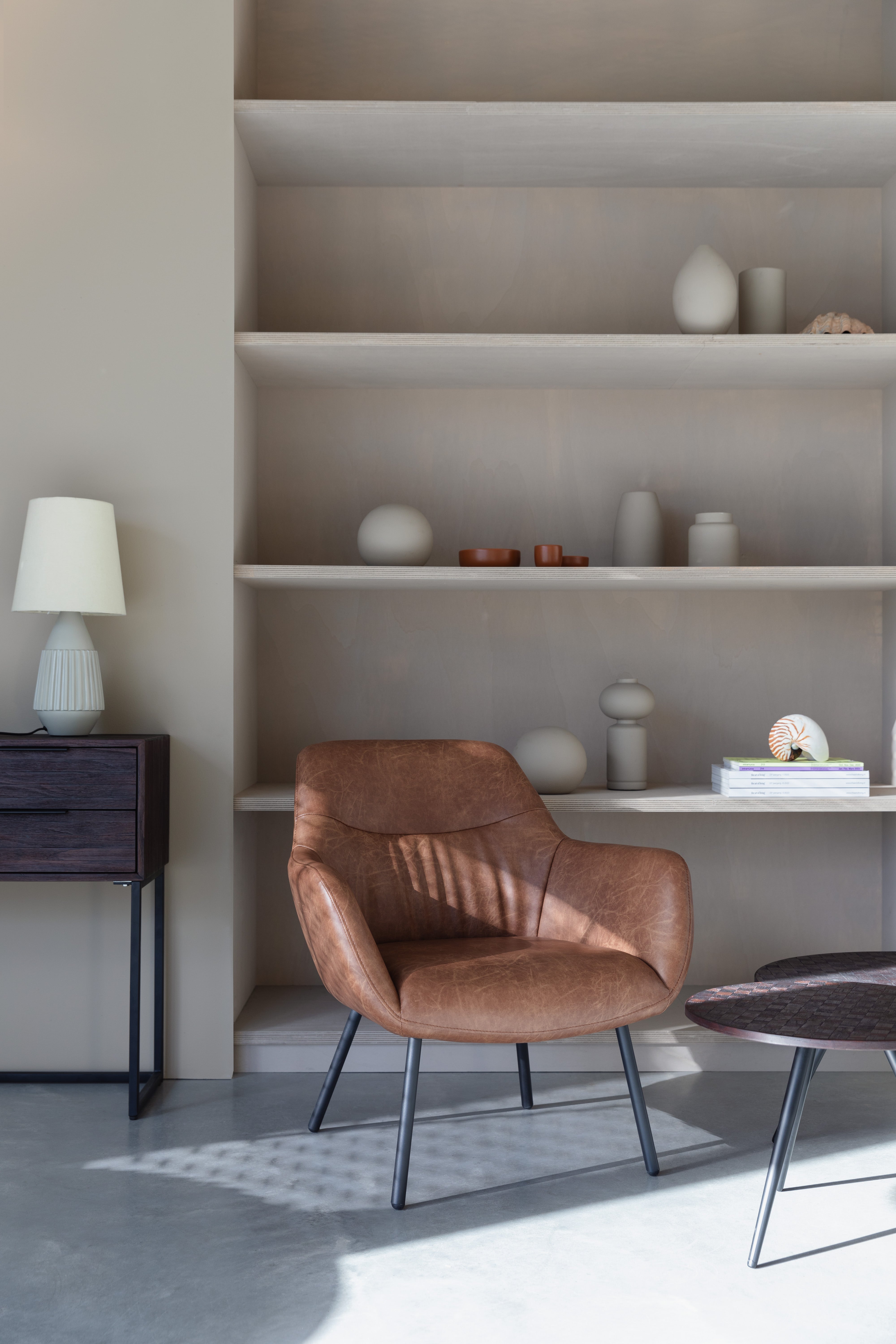 Fauteuil DUDE bruin ecologisch leer