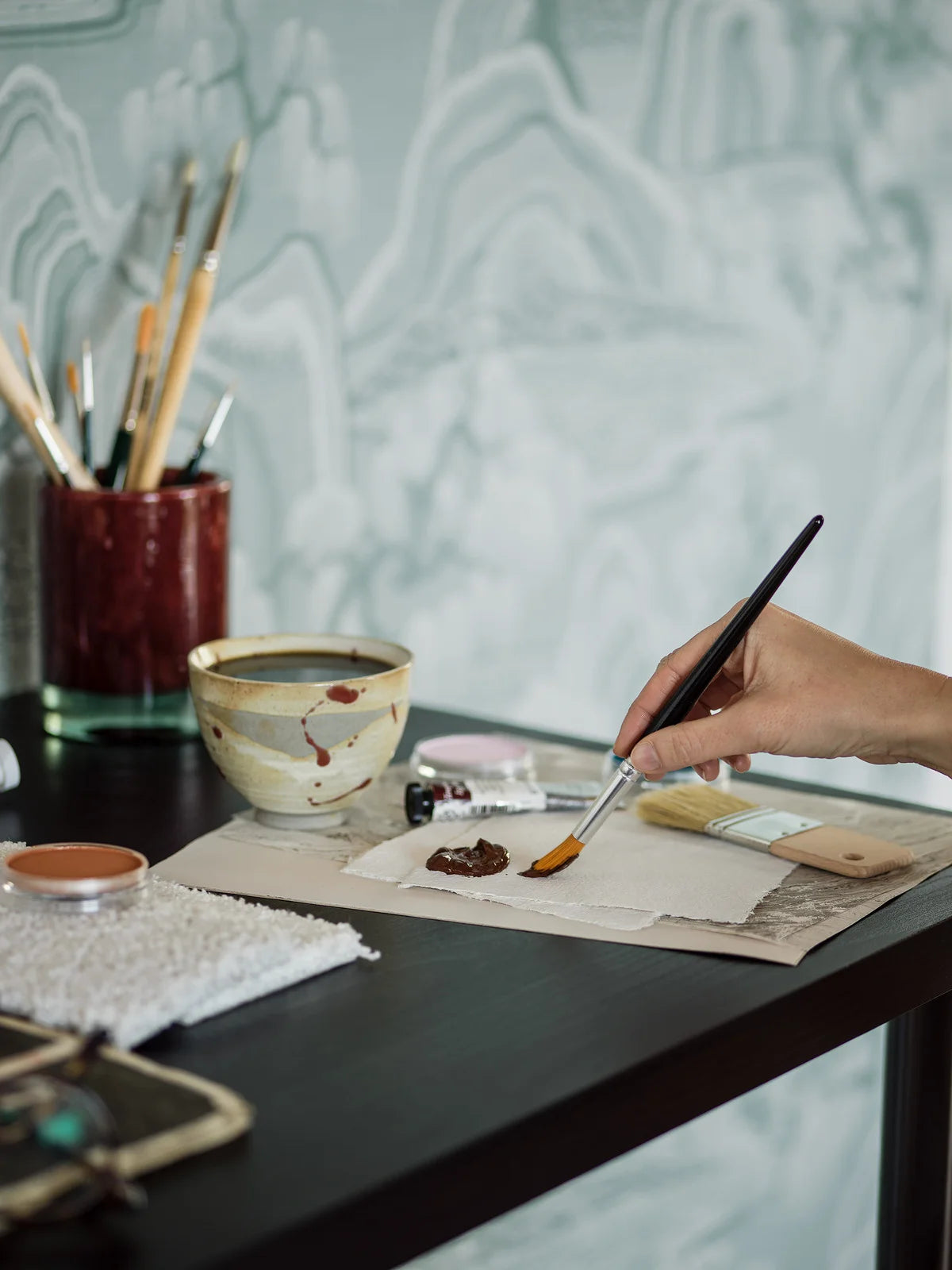 Vliesbehang met landschap INDIGO GARDEN lichtgroen