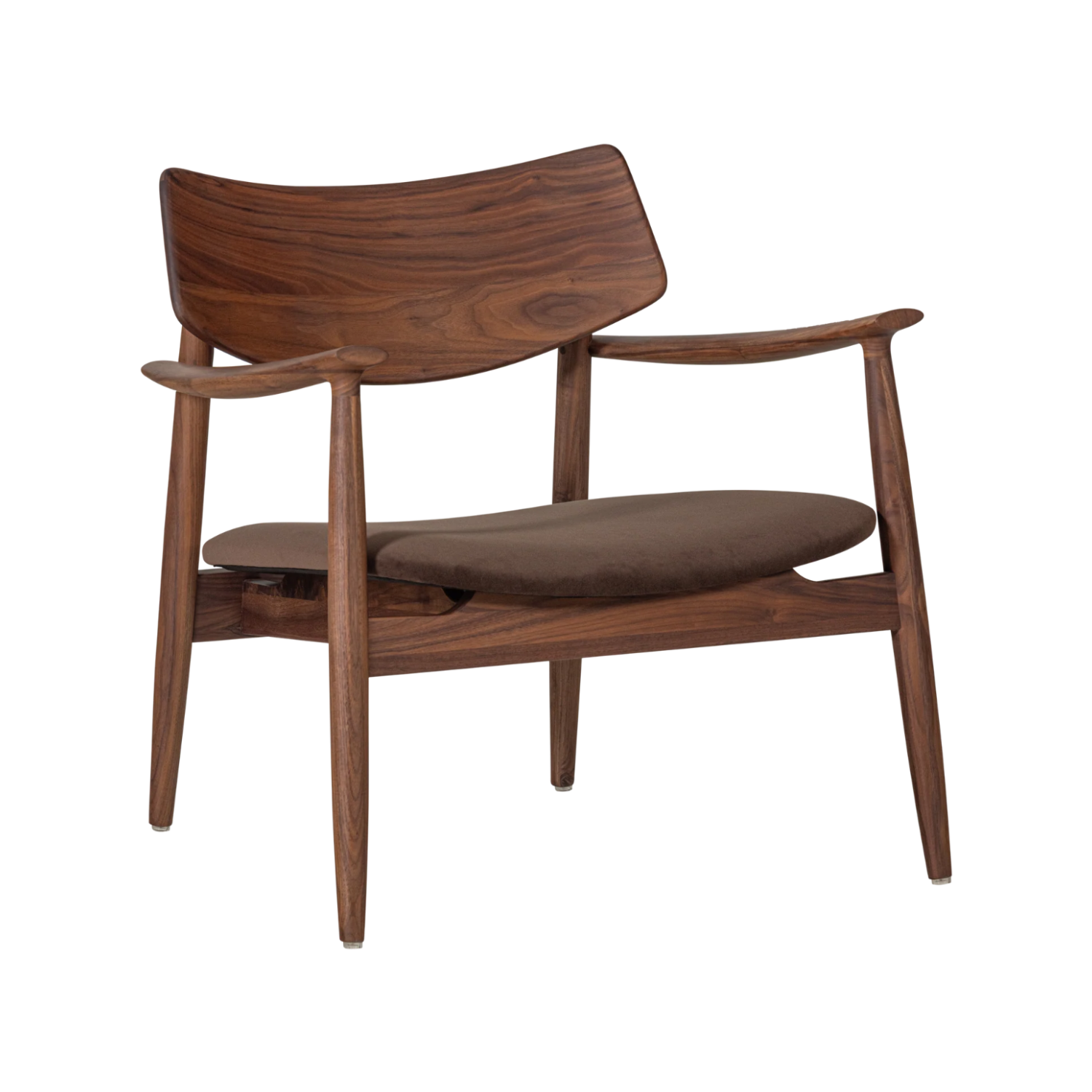 Fauteuil BASK met bruin zitvlak en notenhouten basis