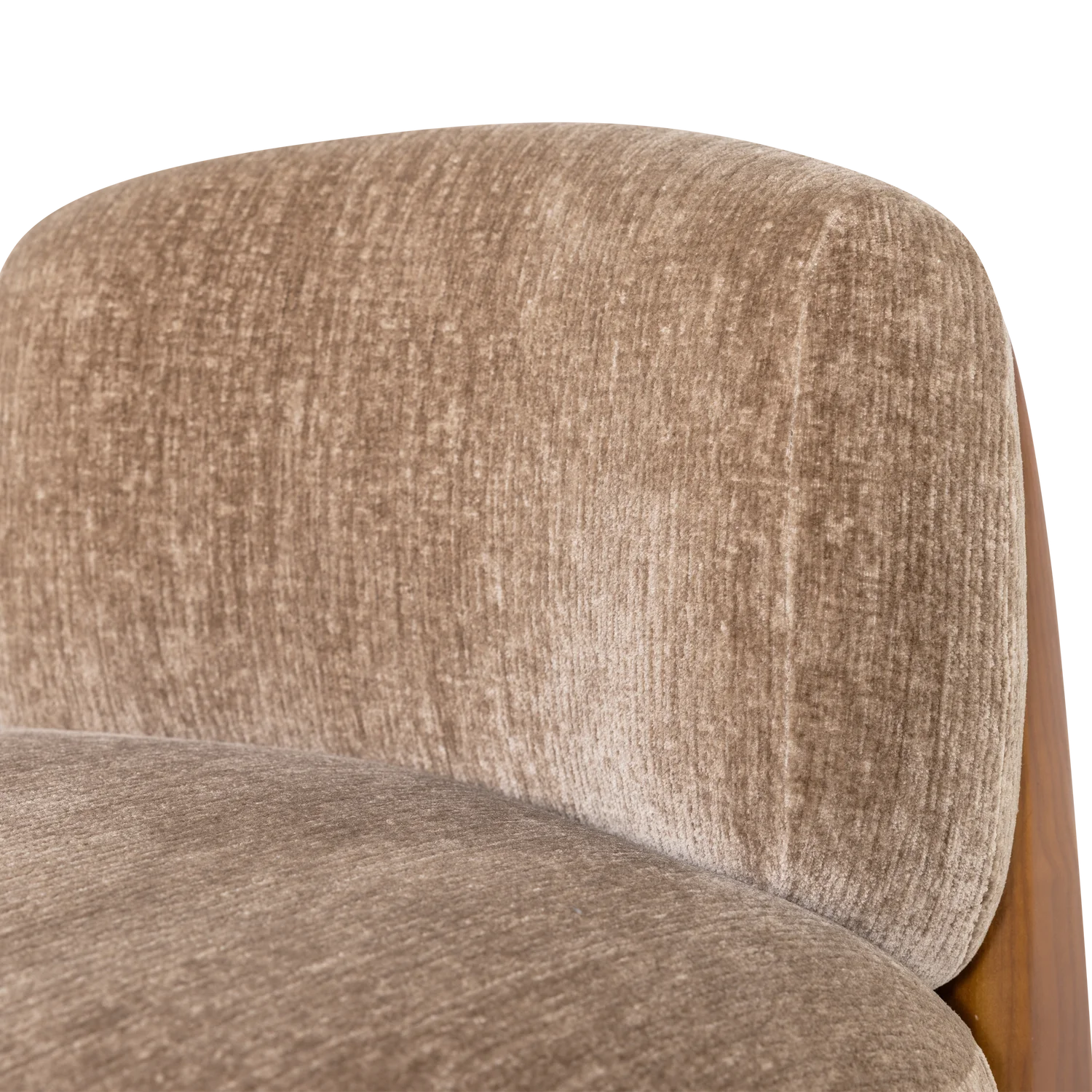 Fauteuil RUNI zandkleurig met houten basis