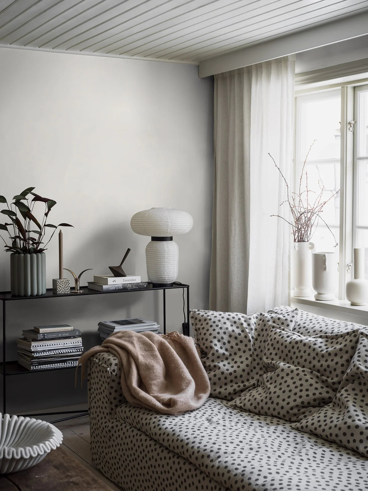 Tapeta strukturalna imitująca len LINEN - WHITE LINEN złamany biały na ścianę