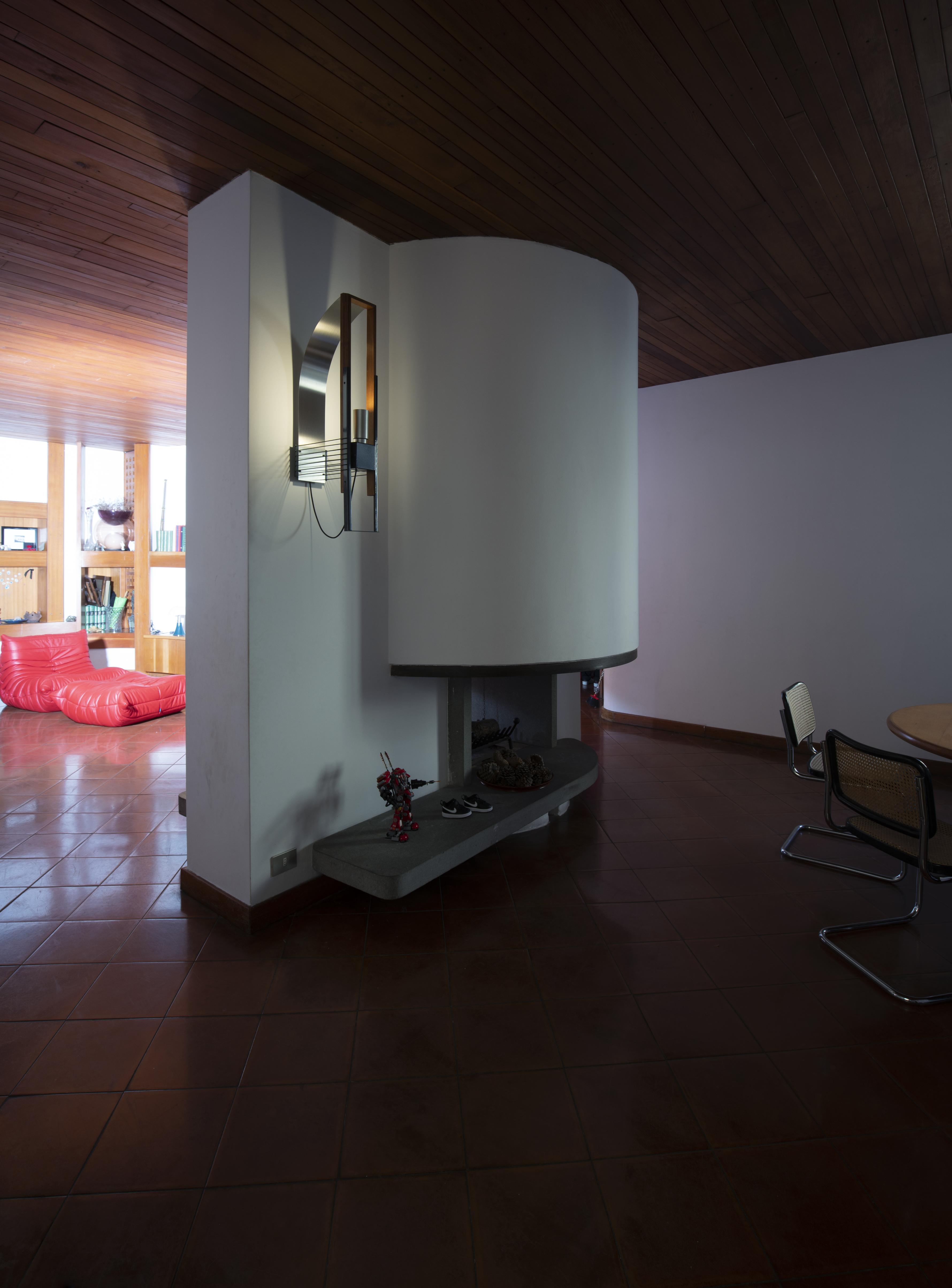 Wandlamp MARX van hout en aluminium