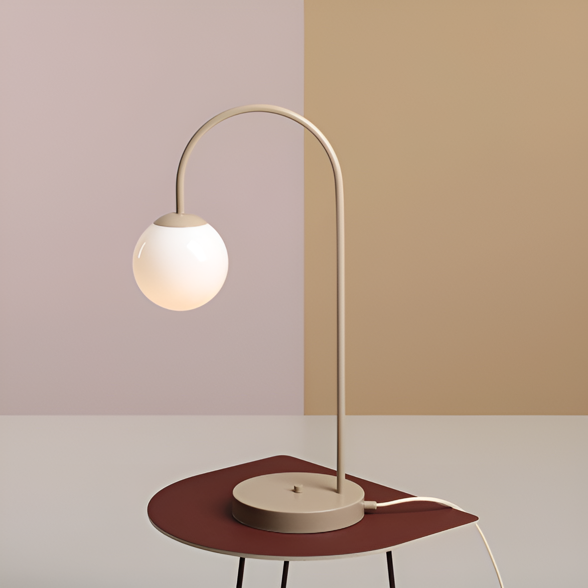 Lampa stołowa UNA beżowy – szkło