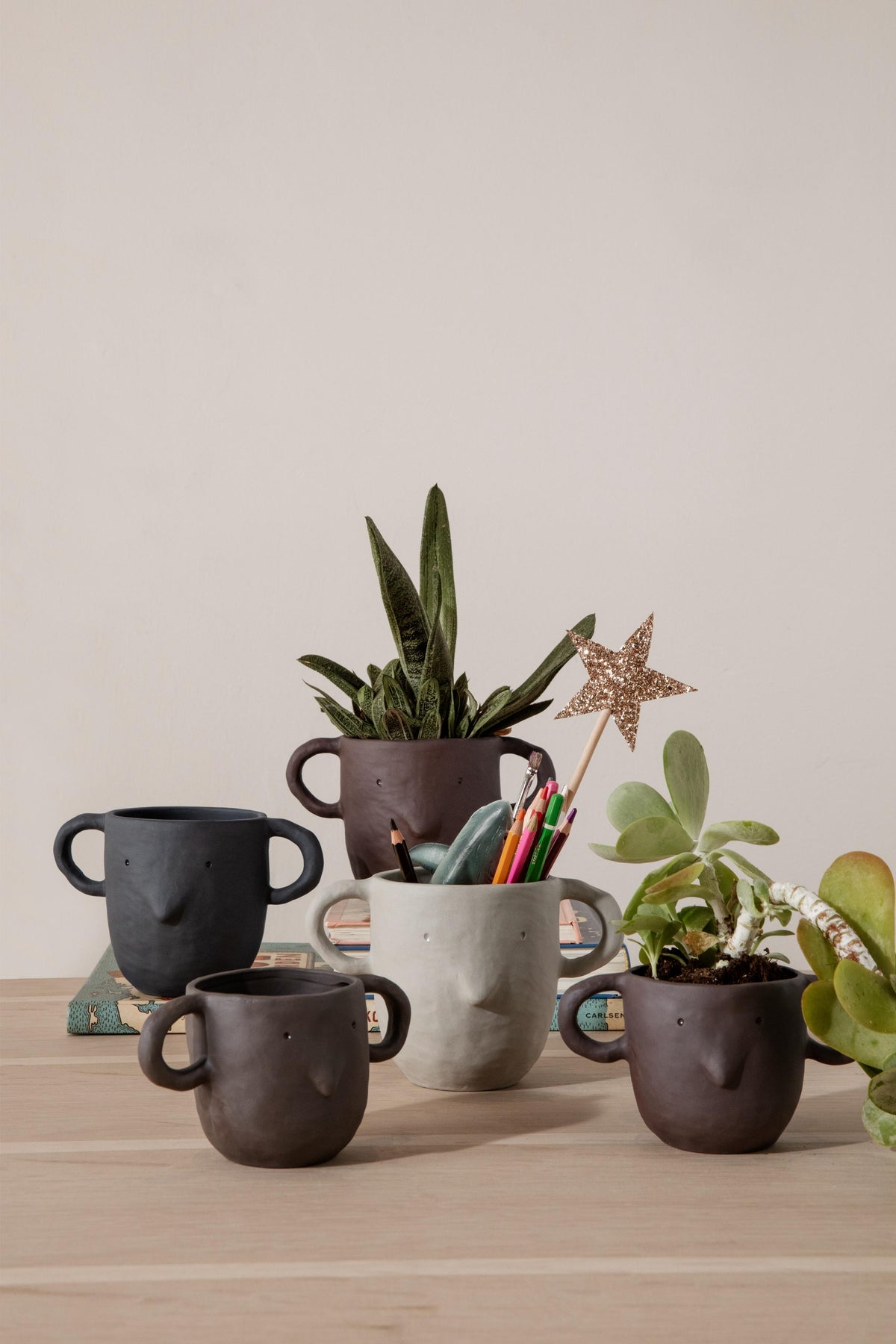Pot MUS zandkleurig