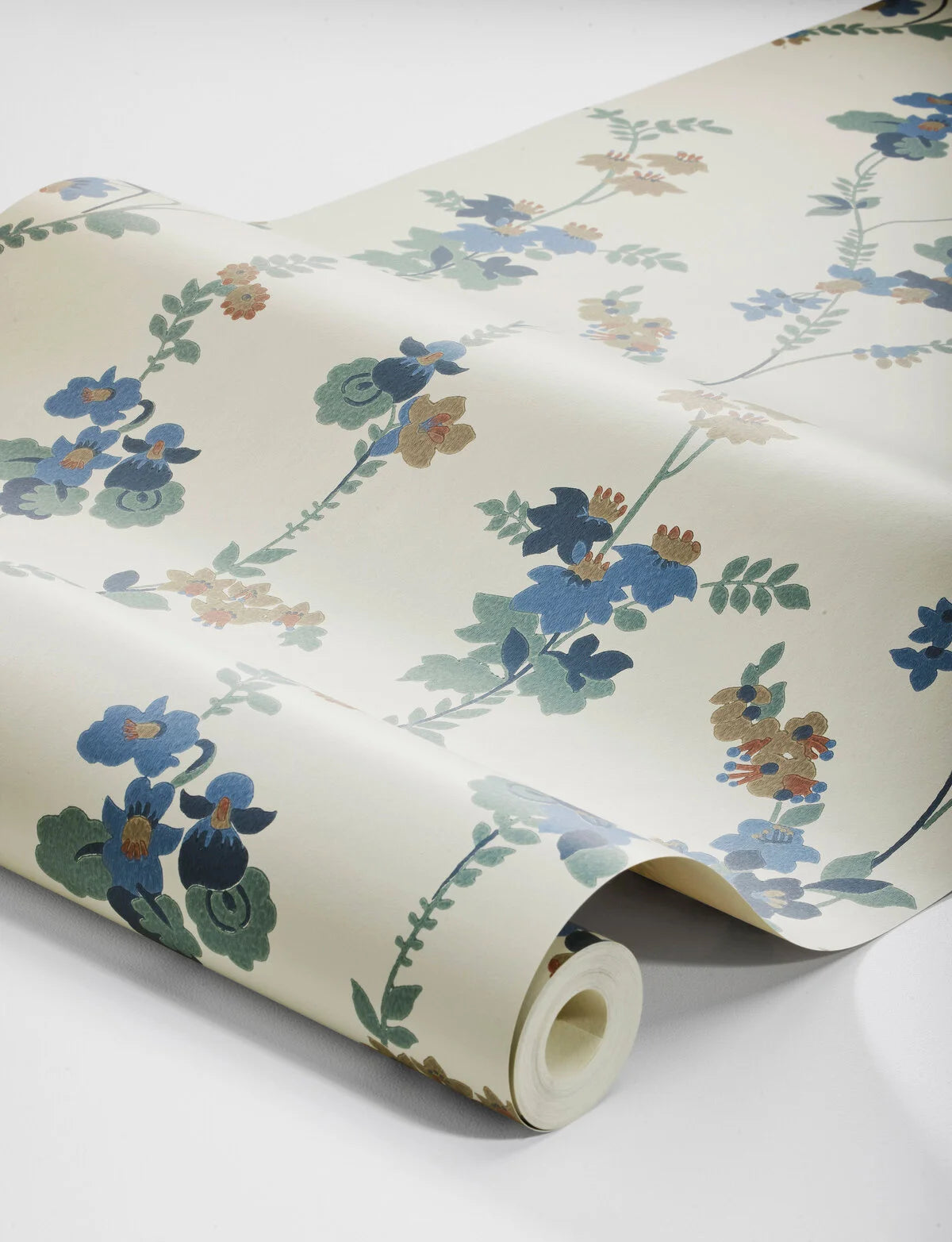 Cream floral pattern wallpaper VERA with blue