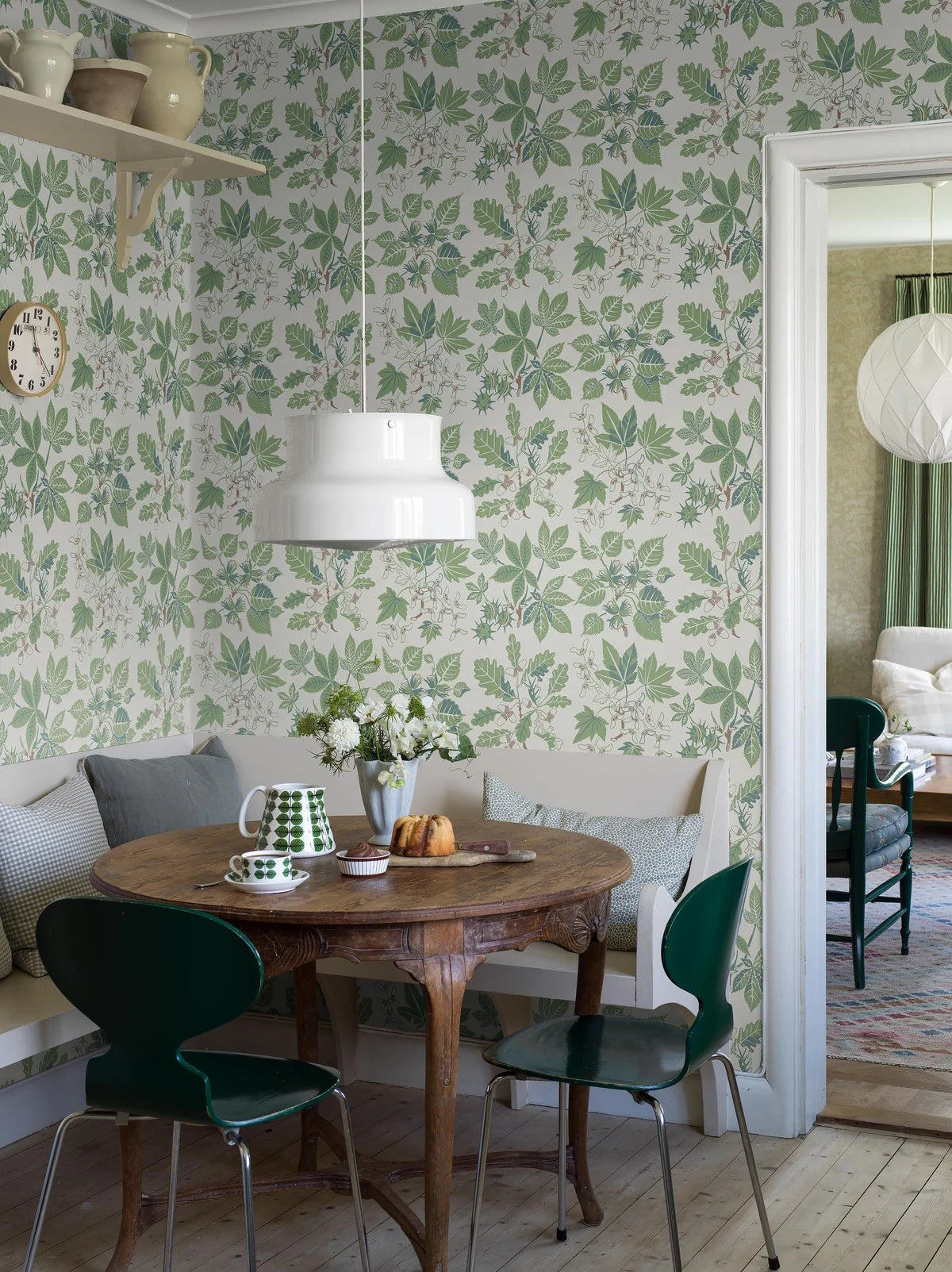 Cream and Green Leaf Patterned Wallpaper ARBORETUM