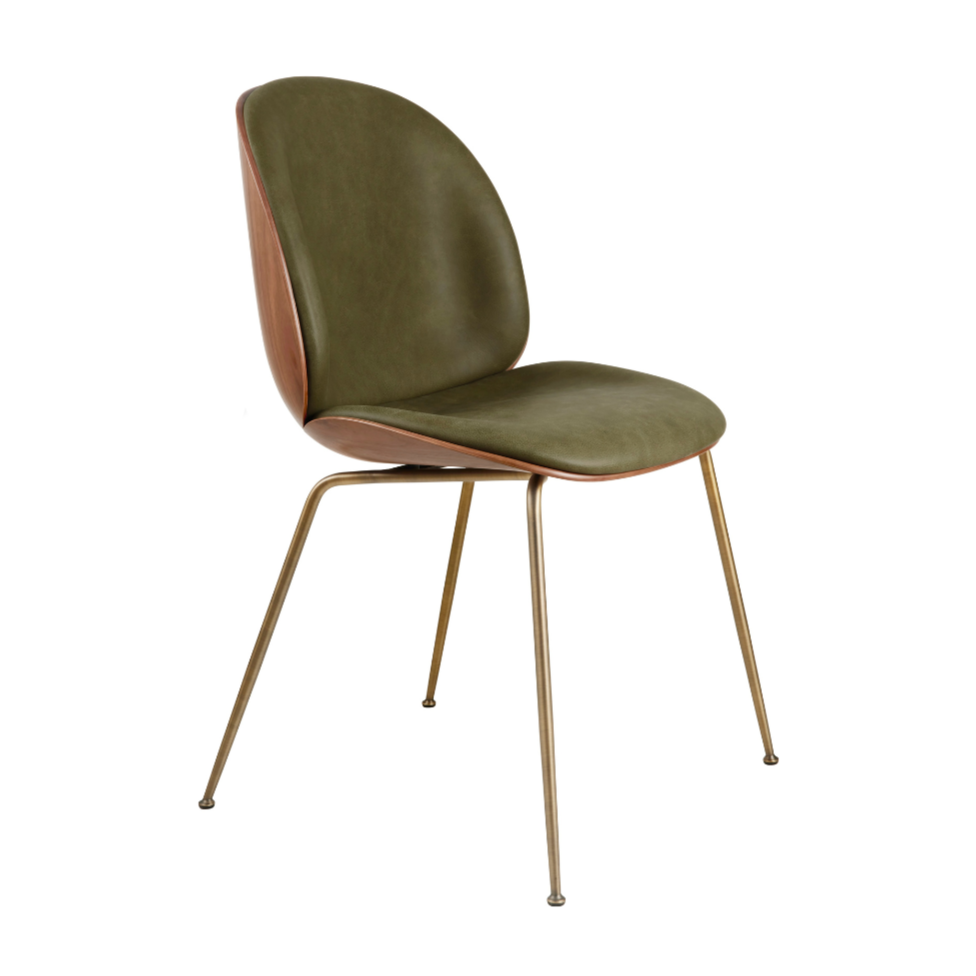 Beetle stoel, gestoffeerd met notenhout en een messing basis