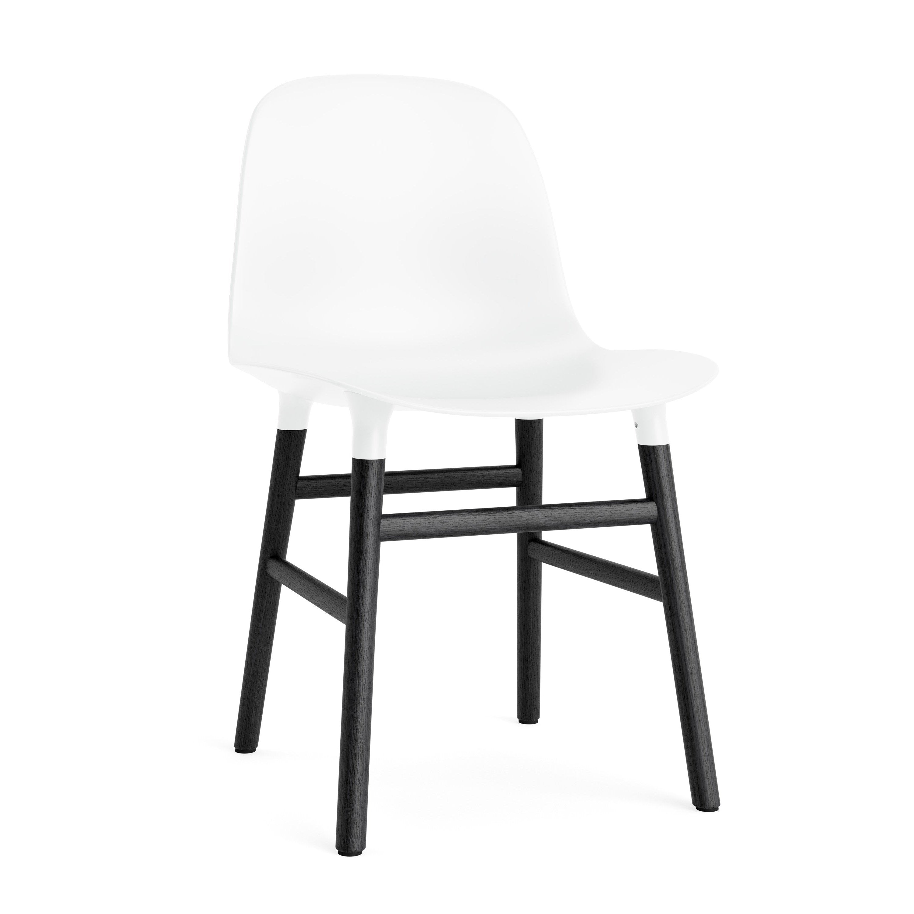 Krzesło FORM biały z czarną dębową podstawą – Normann Copenhagen