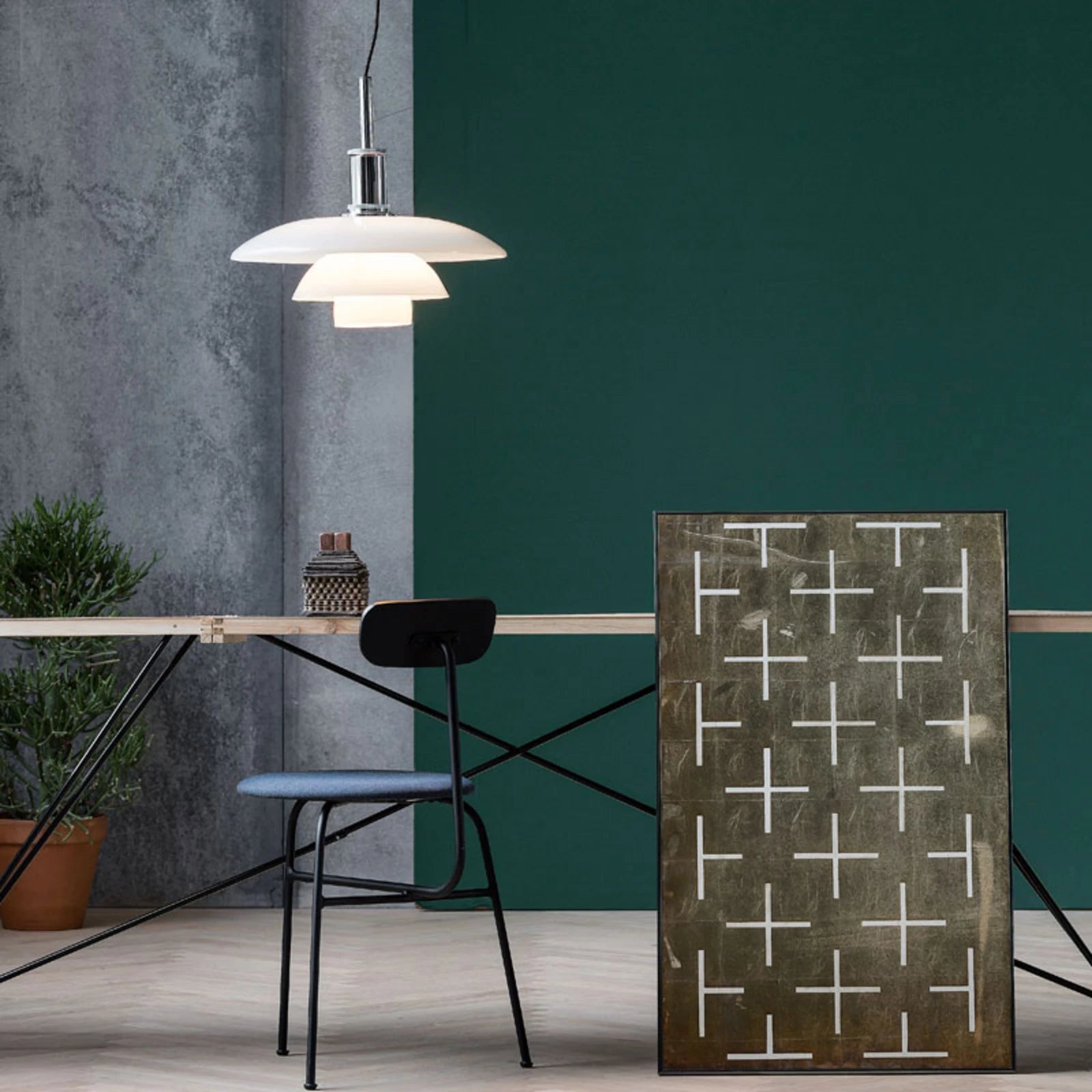 Hanglamp PH 3½-3 wit met messing afwerking