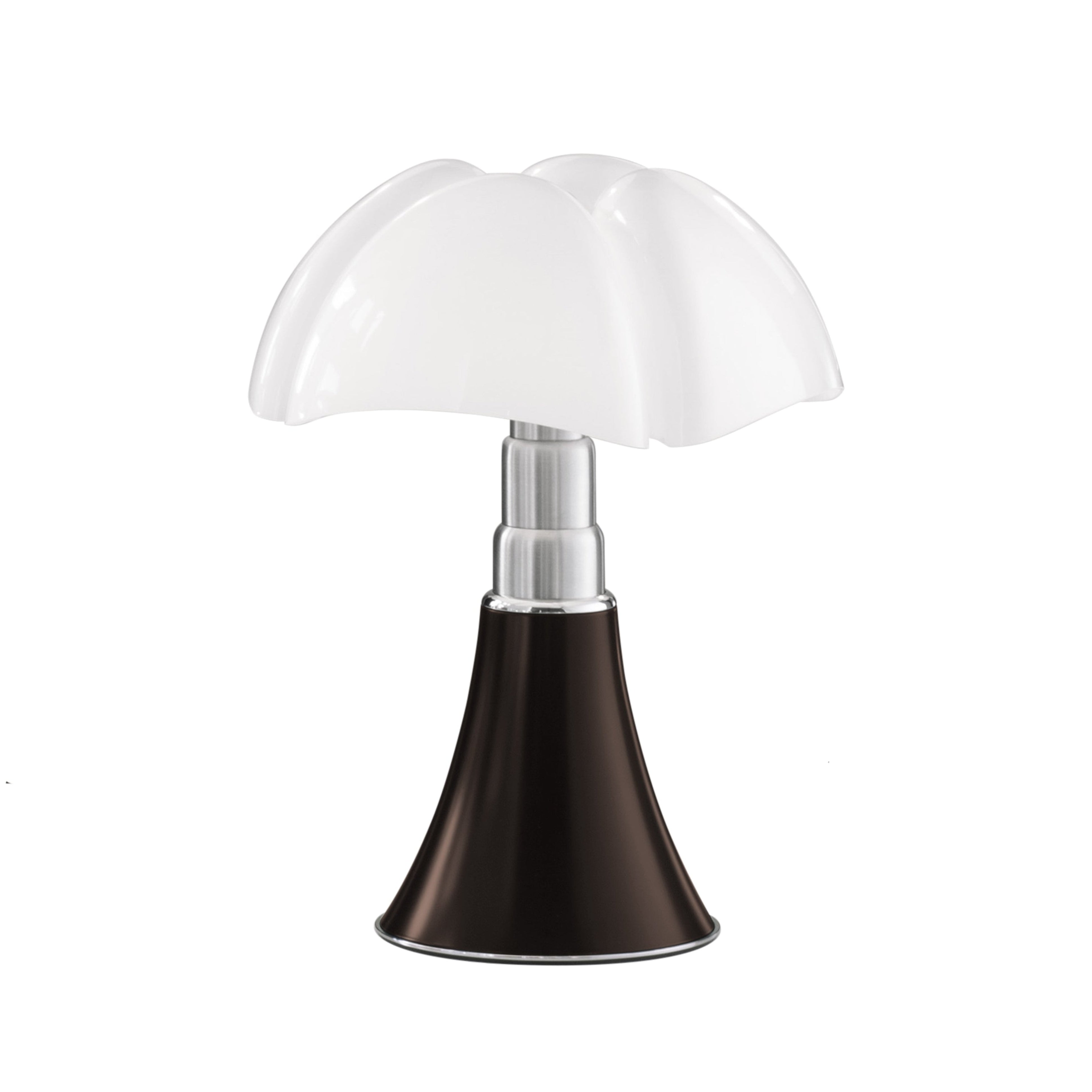 Tafellamp MINIPIPISTRELLO met opalen glazen kap en een bronzen voet