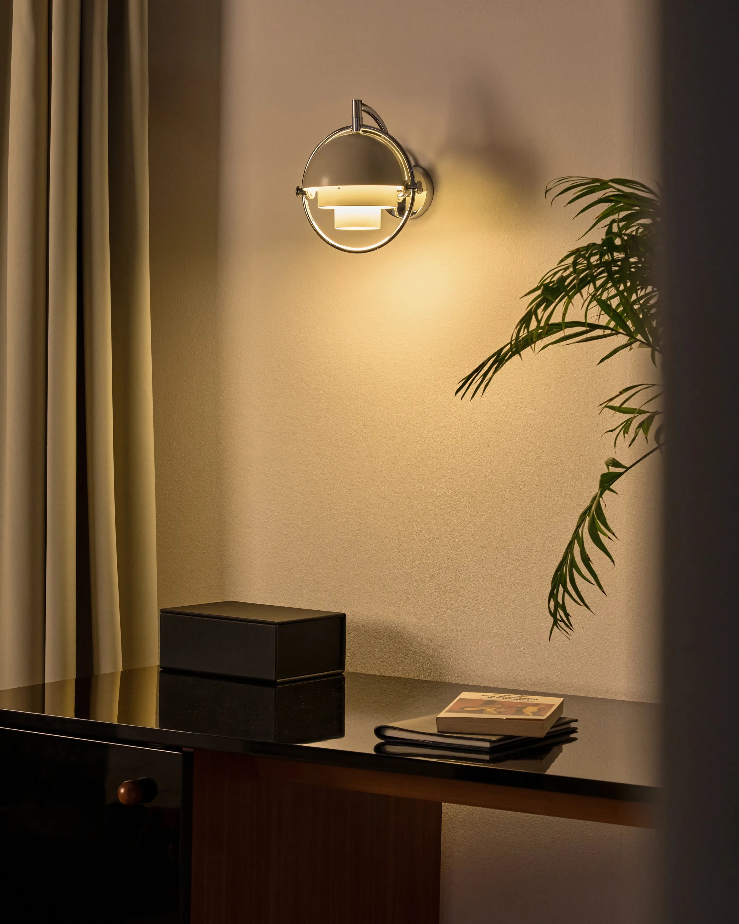 Wandlamp MULTI-LITE zwart glanzend