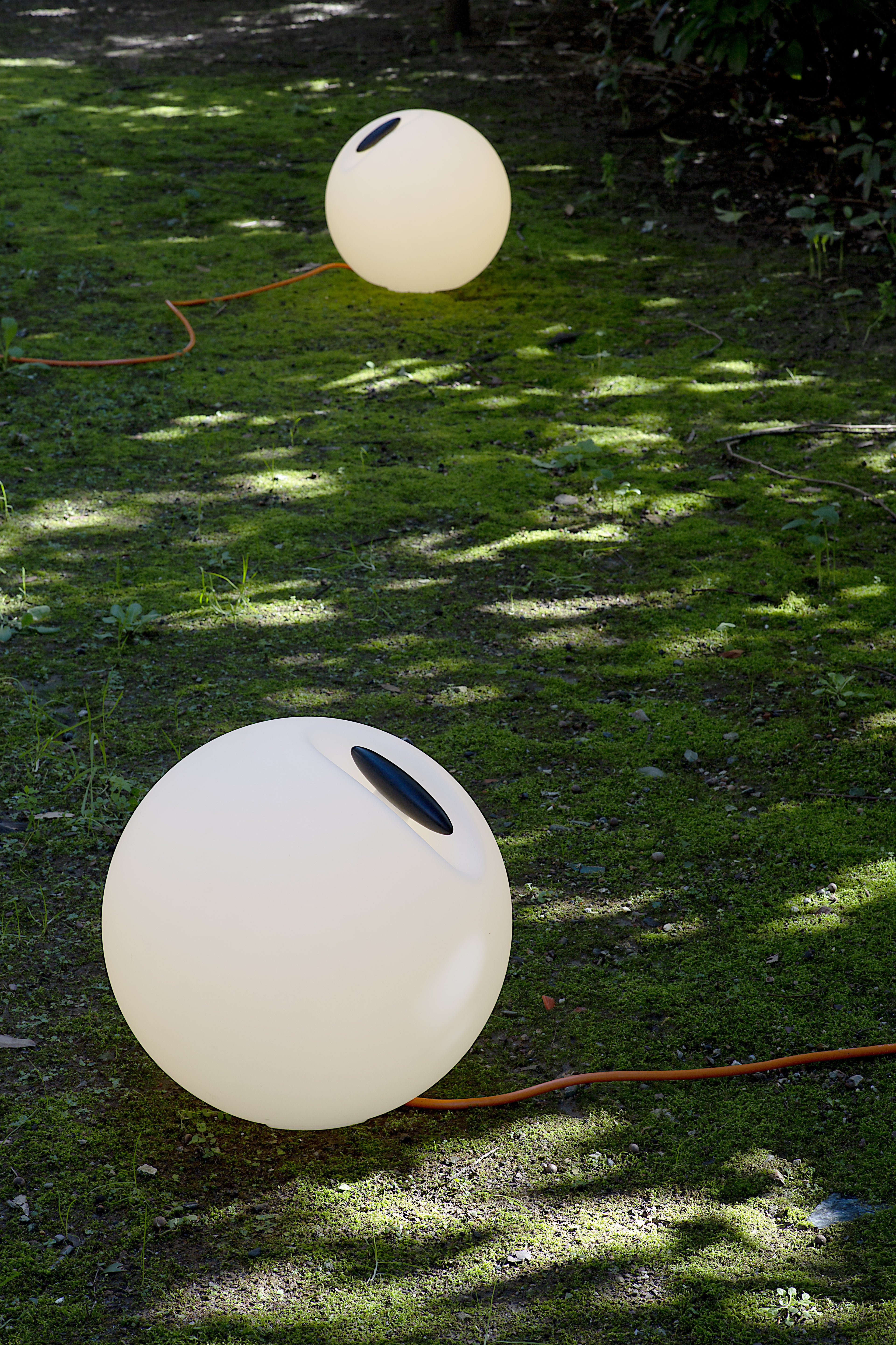 Buiten vloerlamp BOWL wit