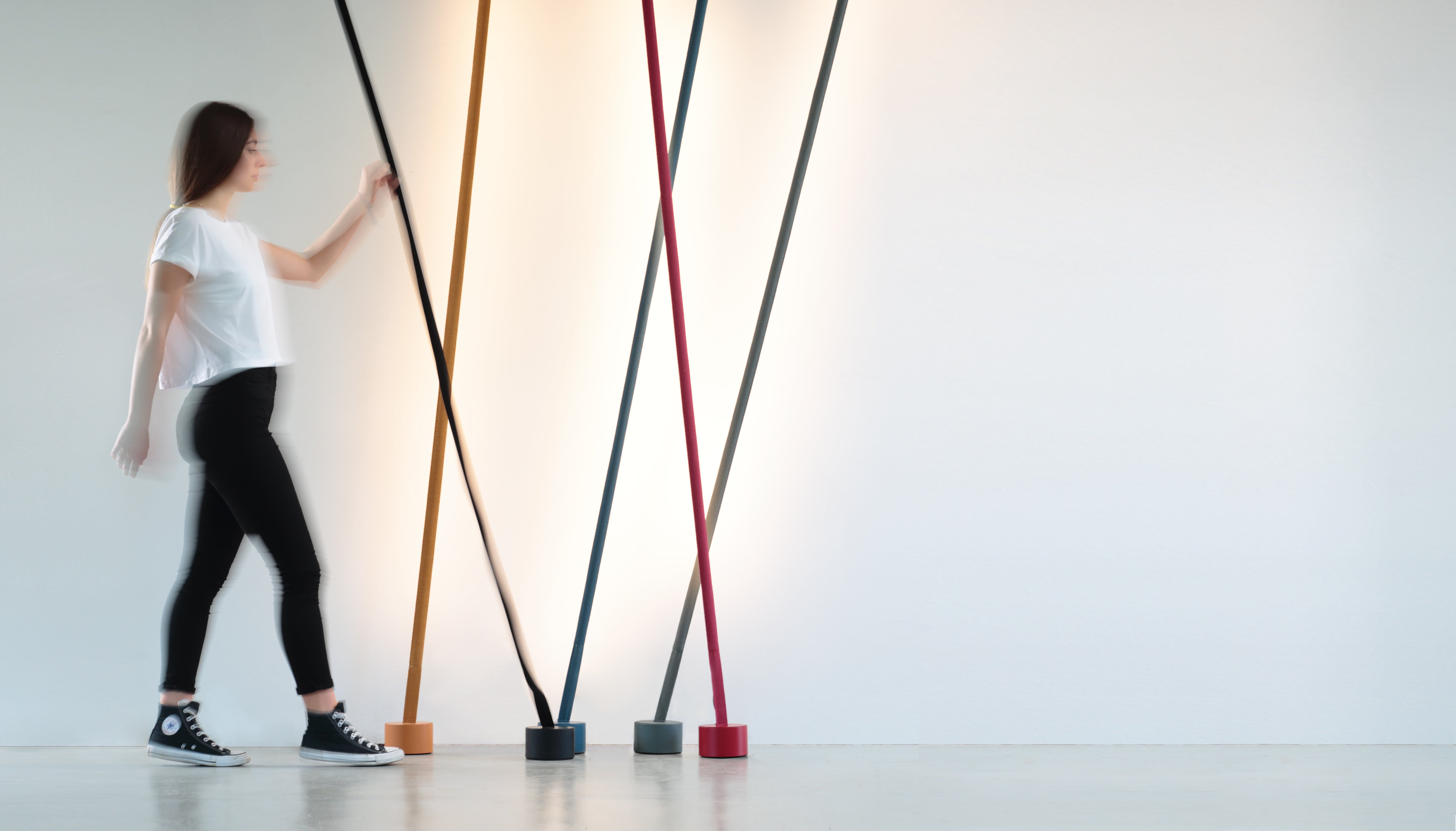 Vloerlamp ELASTICA rood