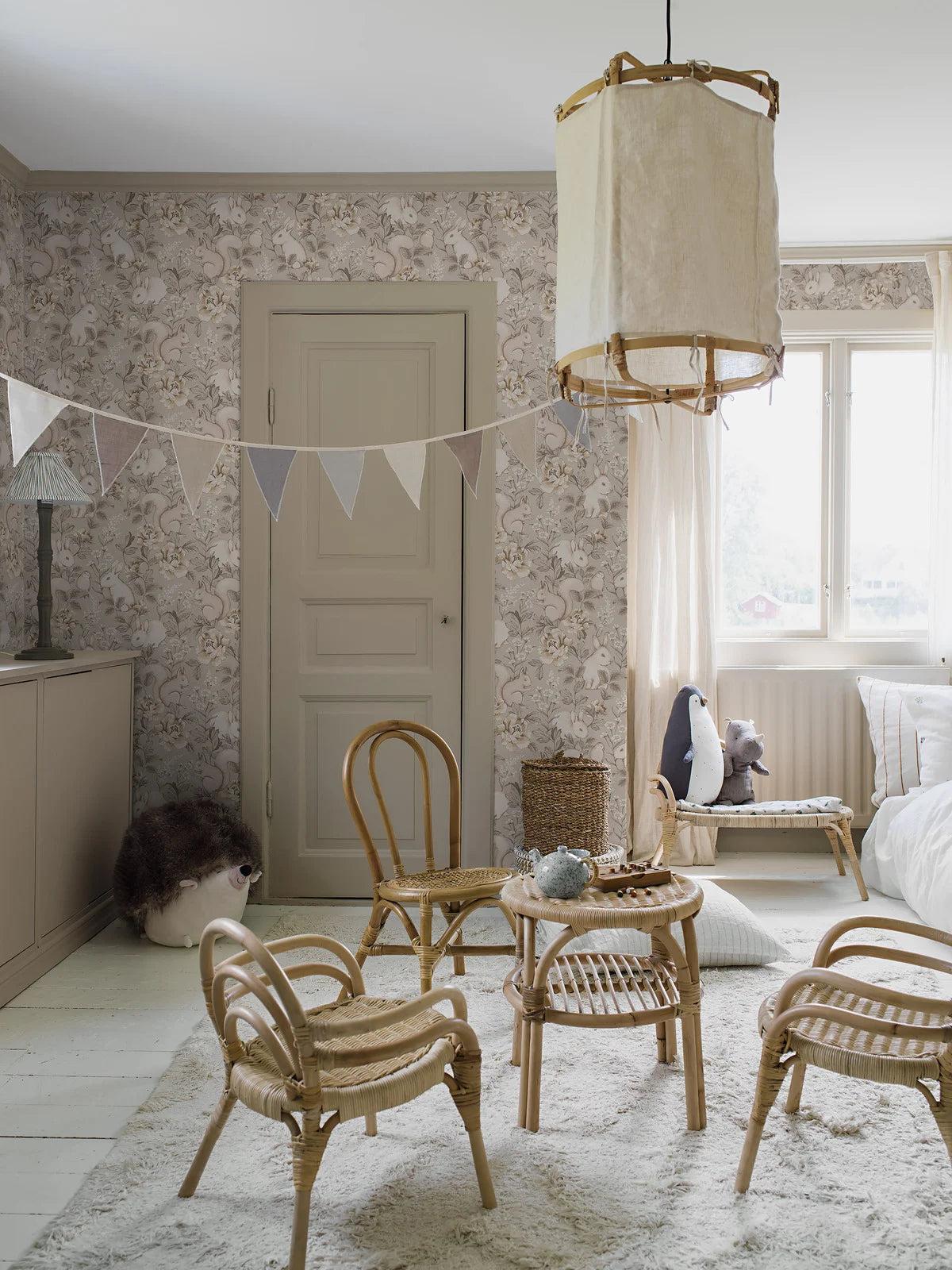 Behang voor kinderen met planten- en dierenmotief MAGIC FOREST beige