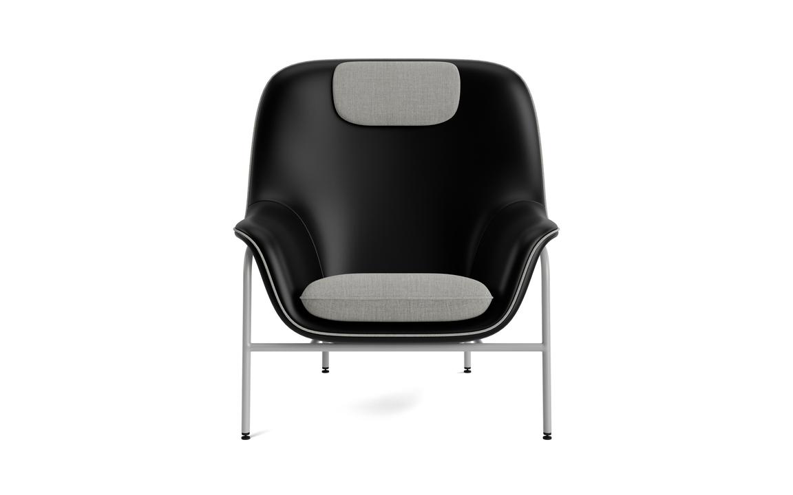 Fotel DRAPE HIGH W. HEADREST z szarą metalową podstawą do salonu – Normann Copenhagen