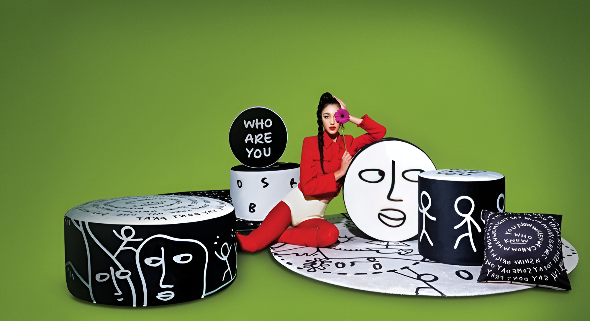 Runder Teppich SILENT MOON weiß