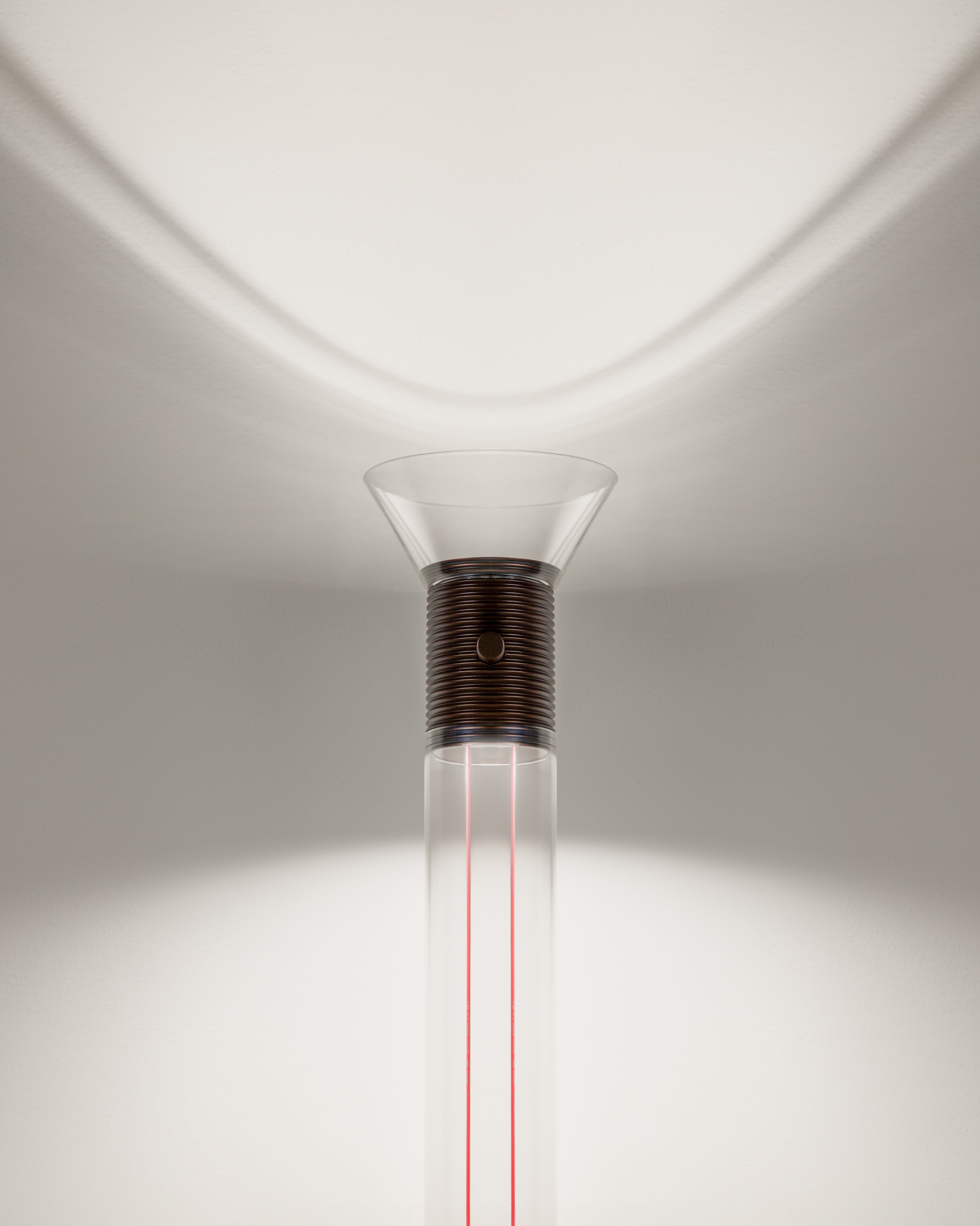 Vloerlamp DIA transparant met matte bruine elementen