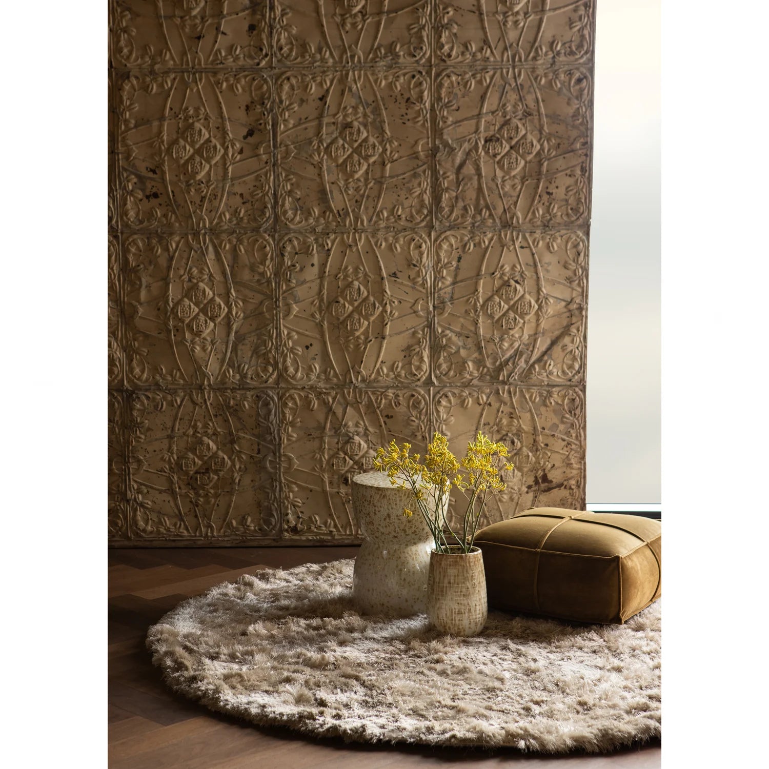 Round carpet PRALINE beige with long pile