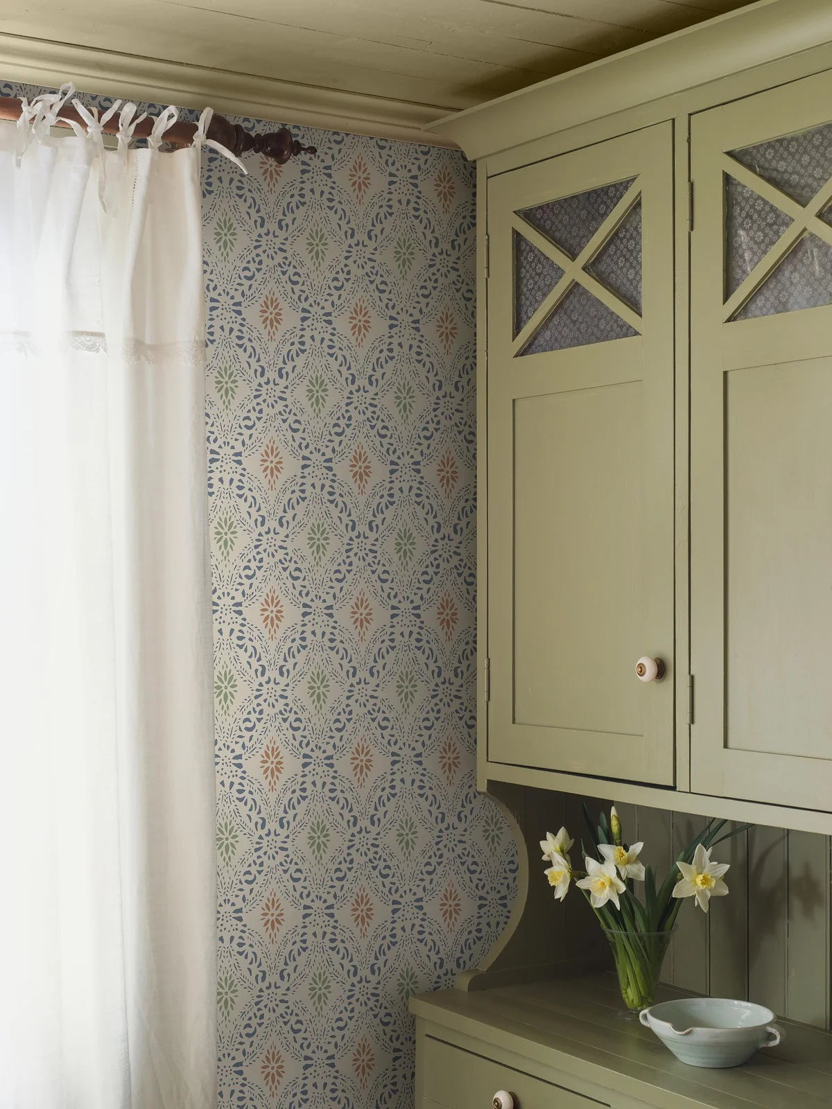 Non-woven paper wallpaper with geometric pattern KVARNHOLMEN blue with sand