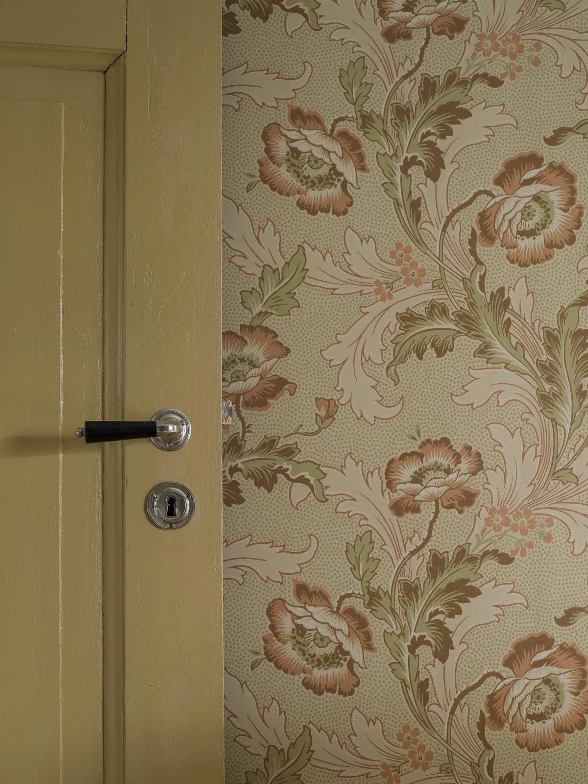 Vliesbehang met plantaal patroon GÖTEBORG beige met groen