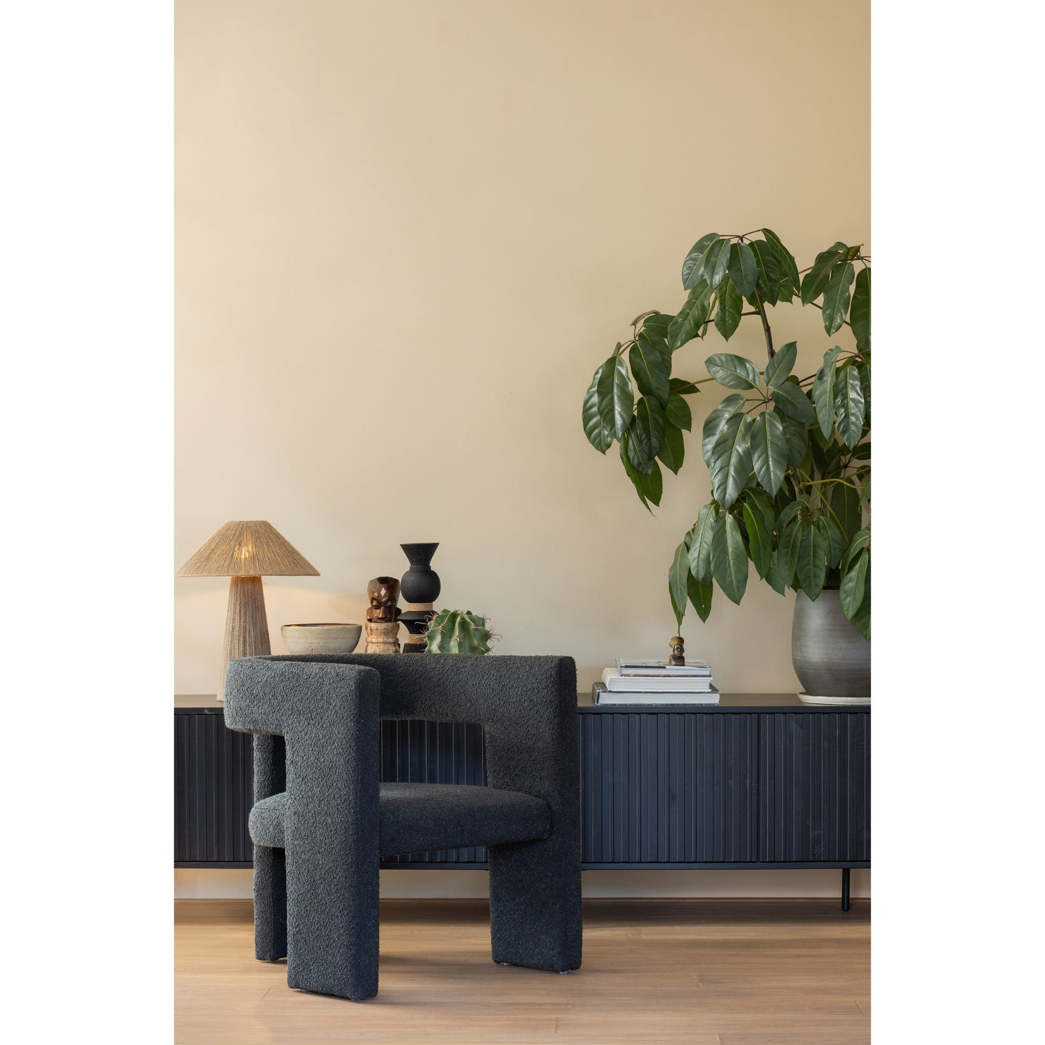 RTV-Sideboard NEW GRAVURE schwarz