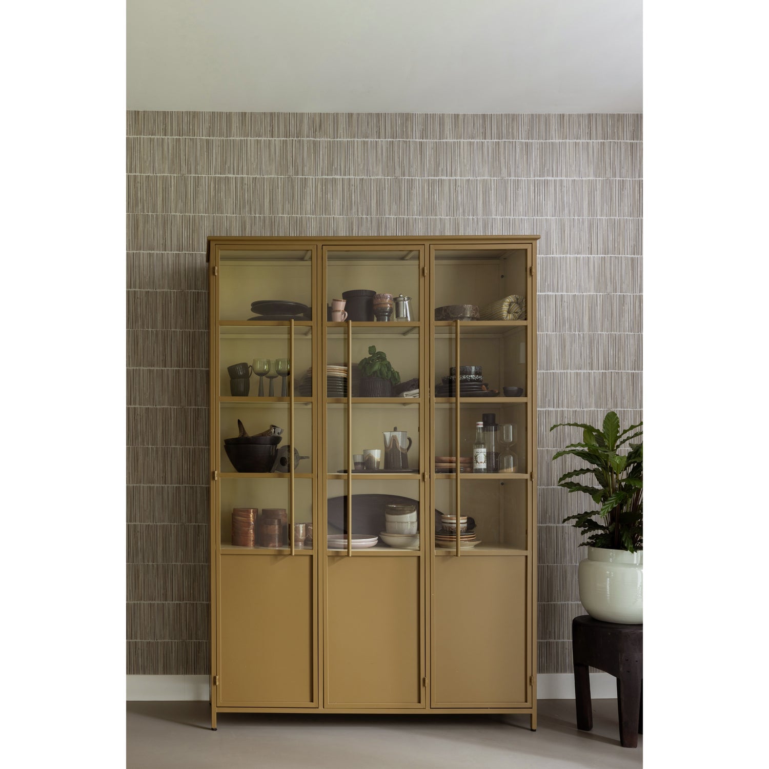 3-door display cabinet EXHIBIT honey