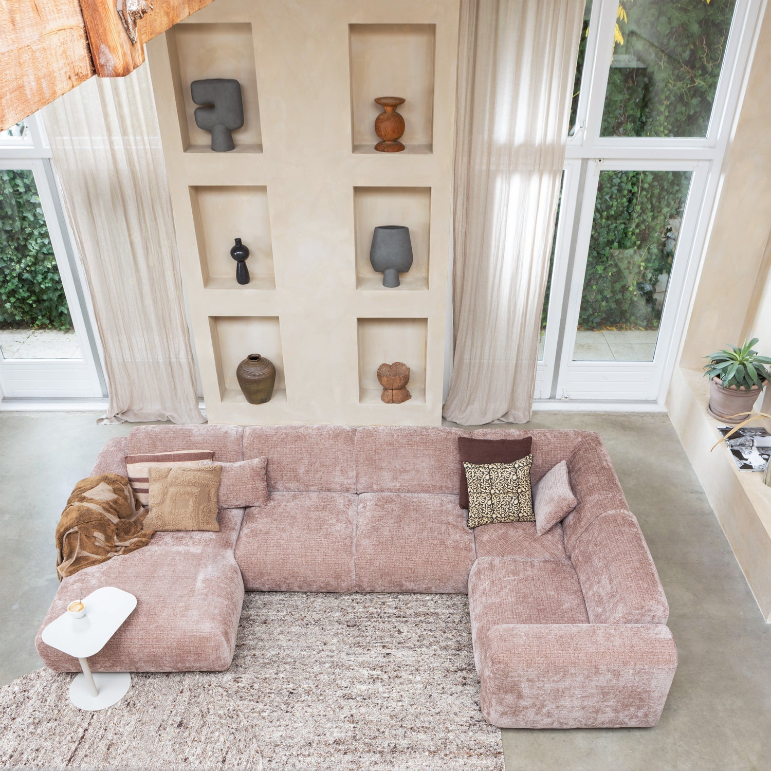 EFIA brown mélange rug with long pile