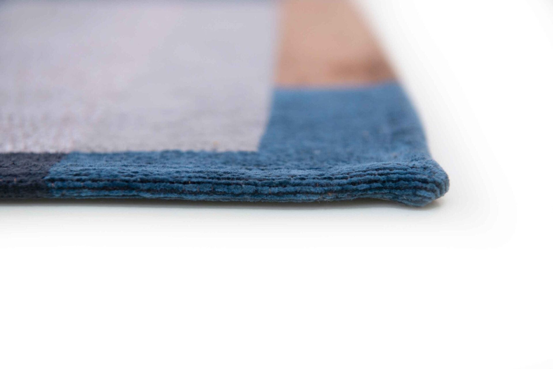 Dywan MODULE CAMEL BLUE beżowo-niebieski – styl nowoczesny