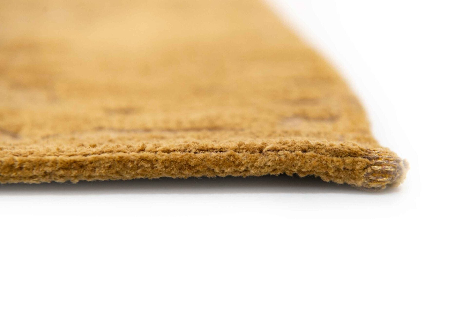 Baobab Madagascar Gold rug gold