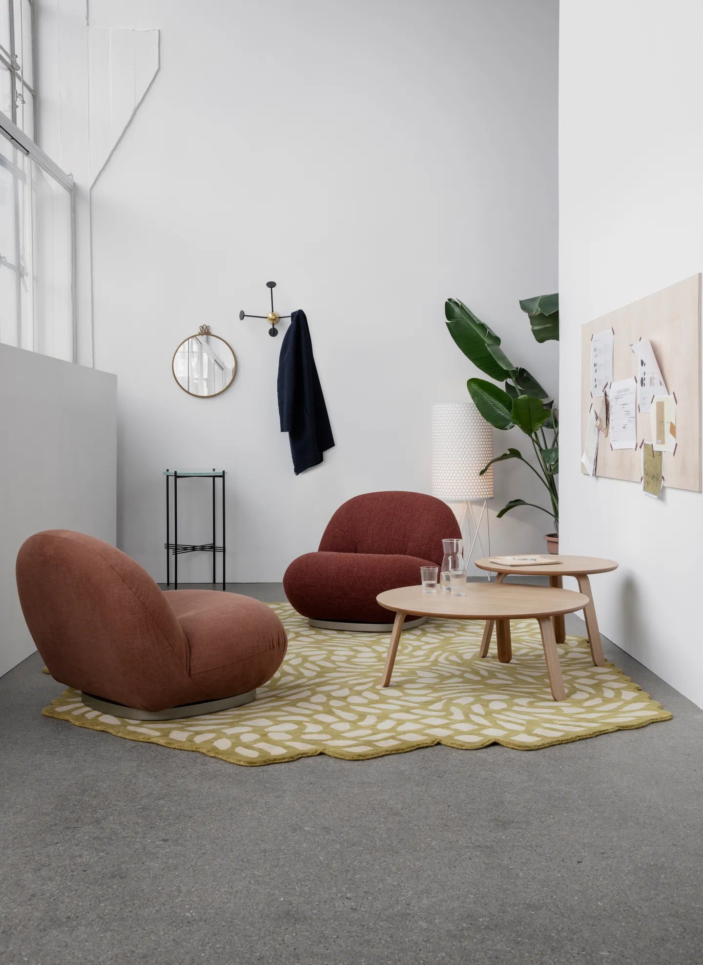 PD2 Floor Lamp White