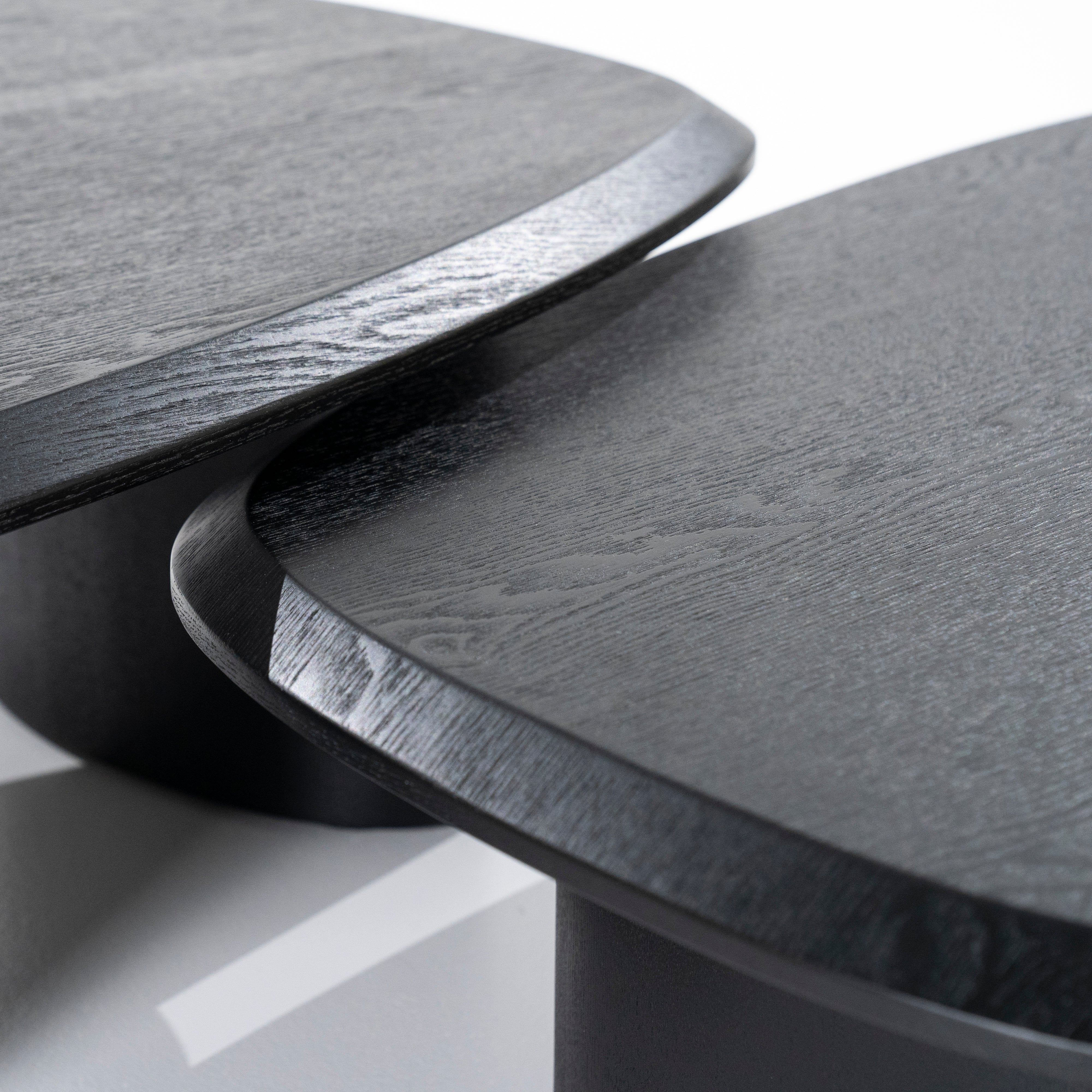 Couchtisch WALTER schwarz Eichenfurnier