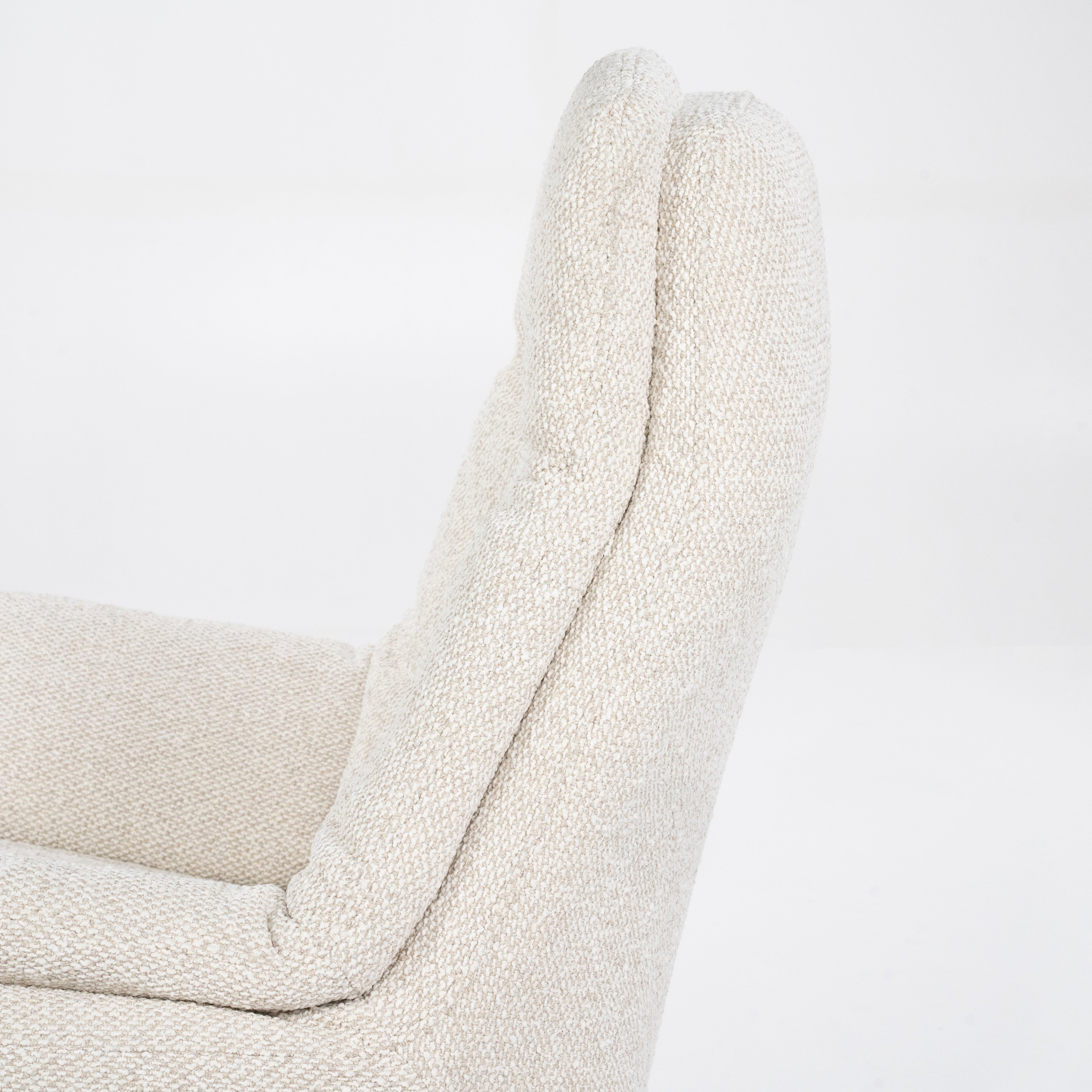 Sessel mit Fußstütze CALEB beige mit schwarzem Gestell