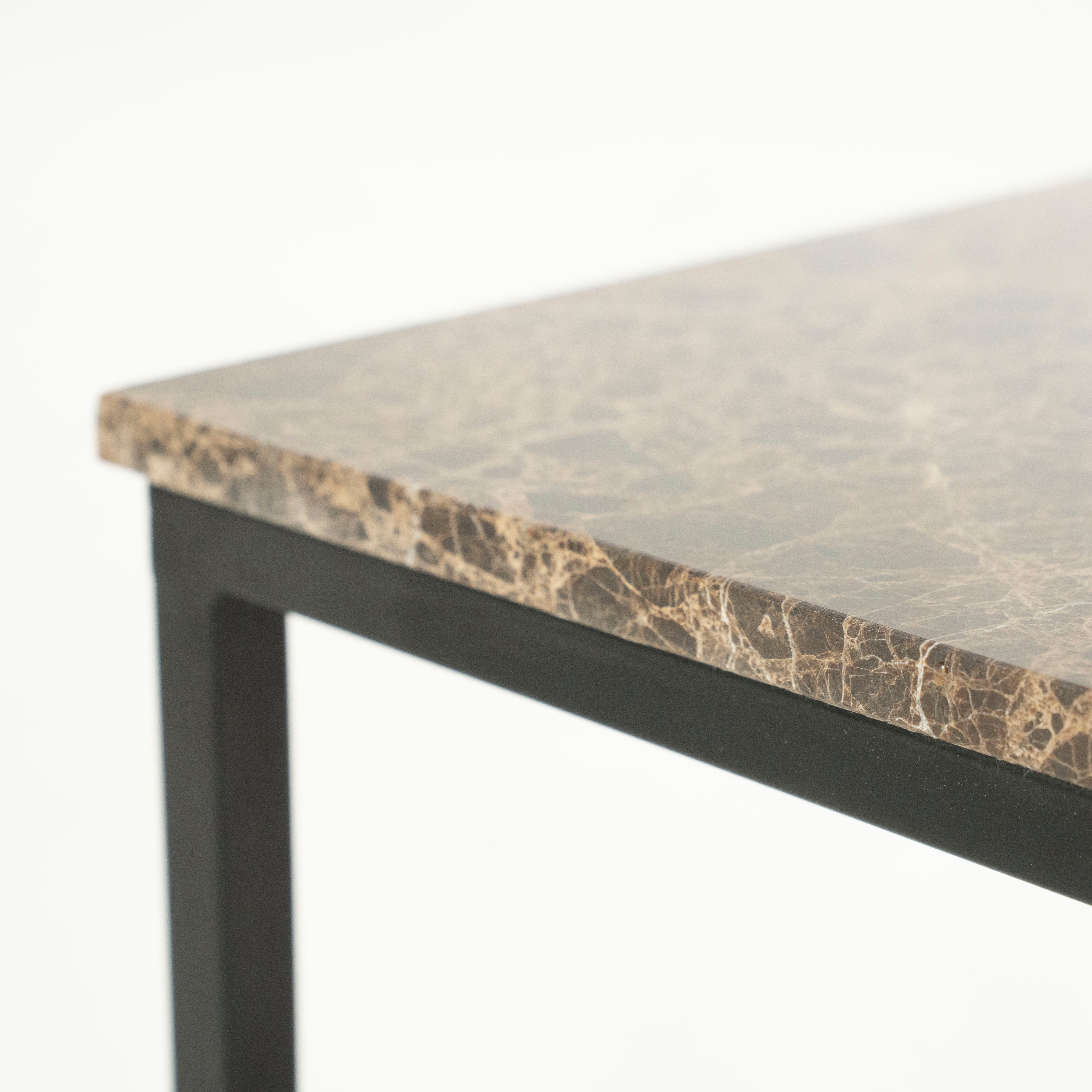 Zijtafel RICO donkerbruin marmer met metalen basis