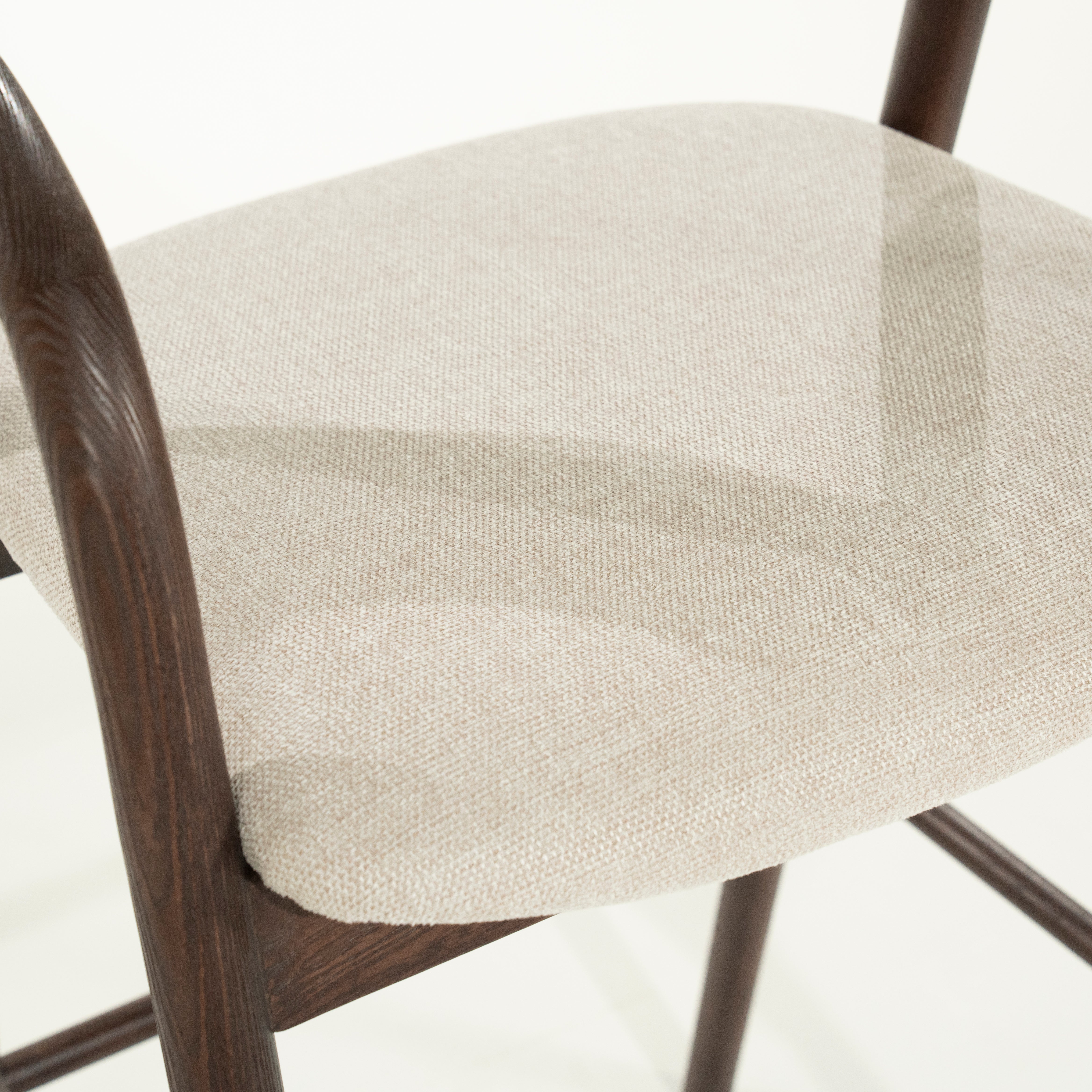 Hocker RAYVEN dunkles Eschenholz