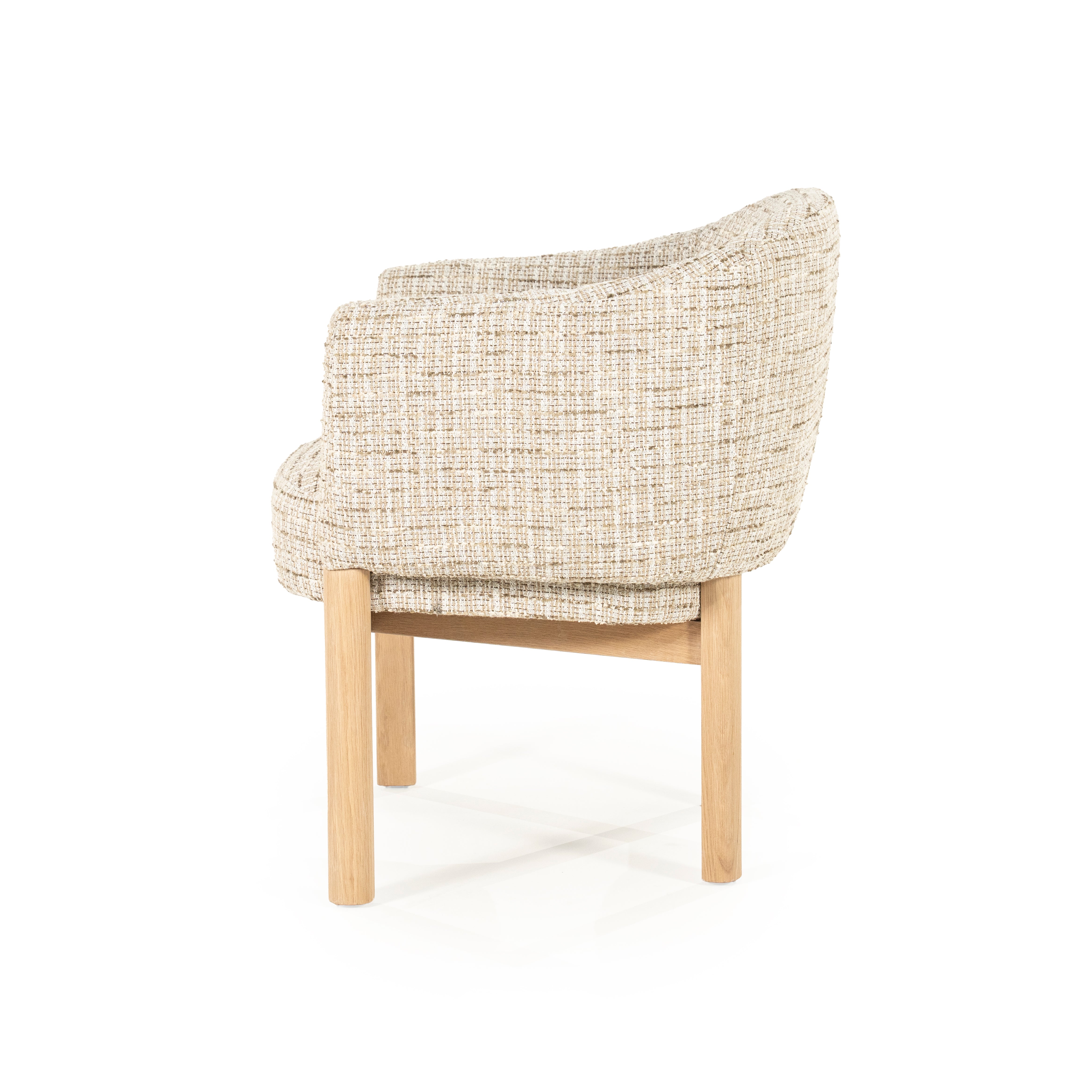 Beige MICHA fauteuil met eiken basis