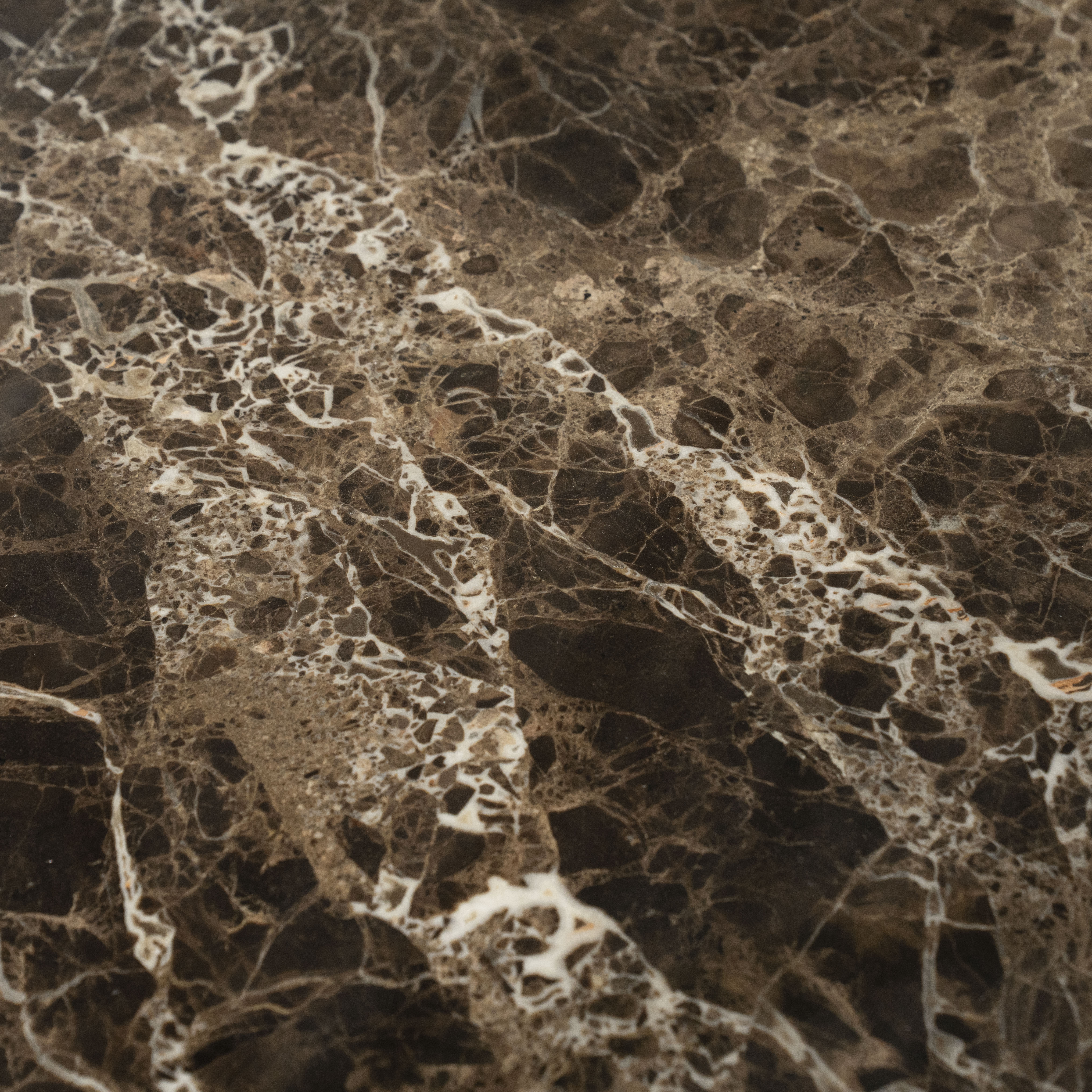 Tafel LANDO donkerbruin marmer met houten basis