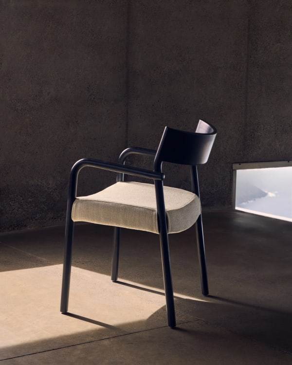 Stoel FALCONERA beige chenille met zwarte eiken basis