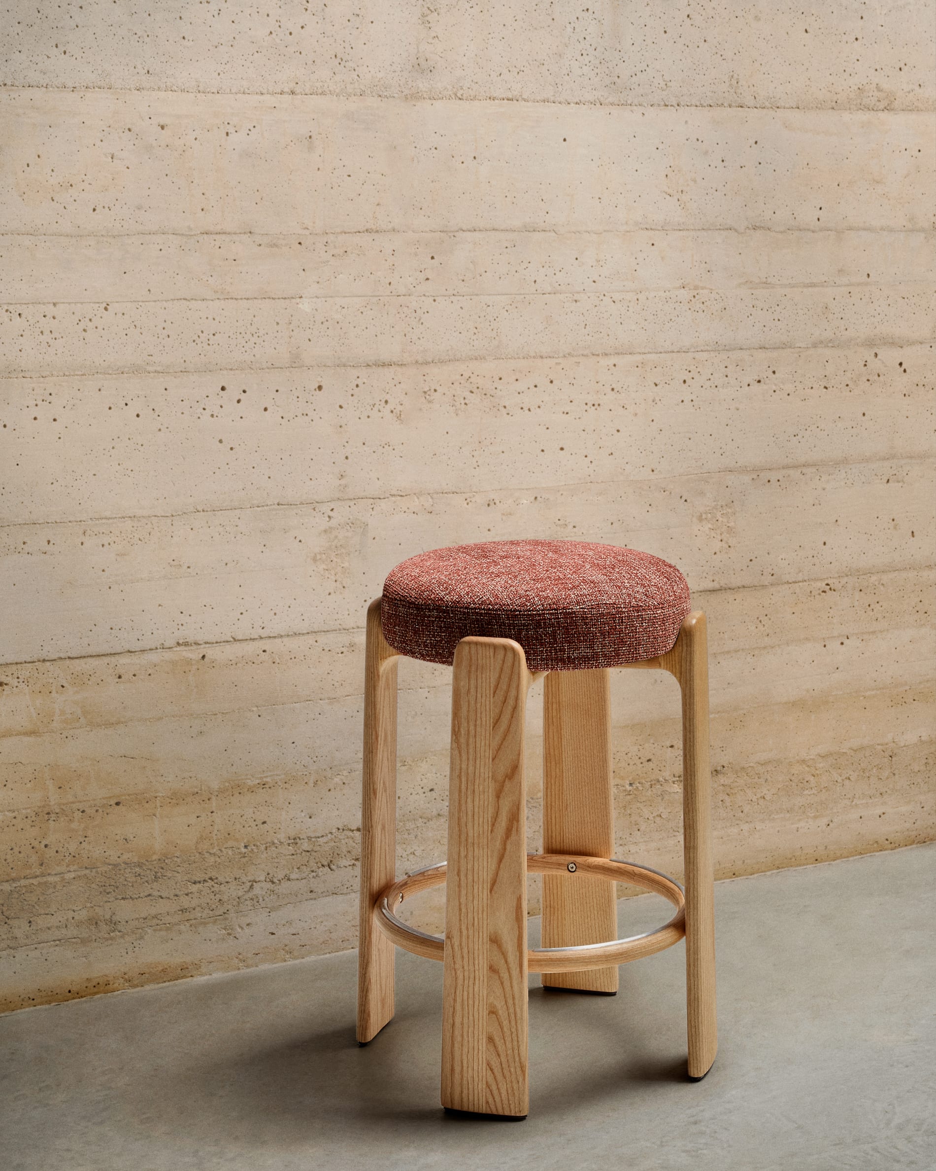 GRANITE bar stool in brown-red chenille with an ash base