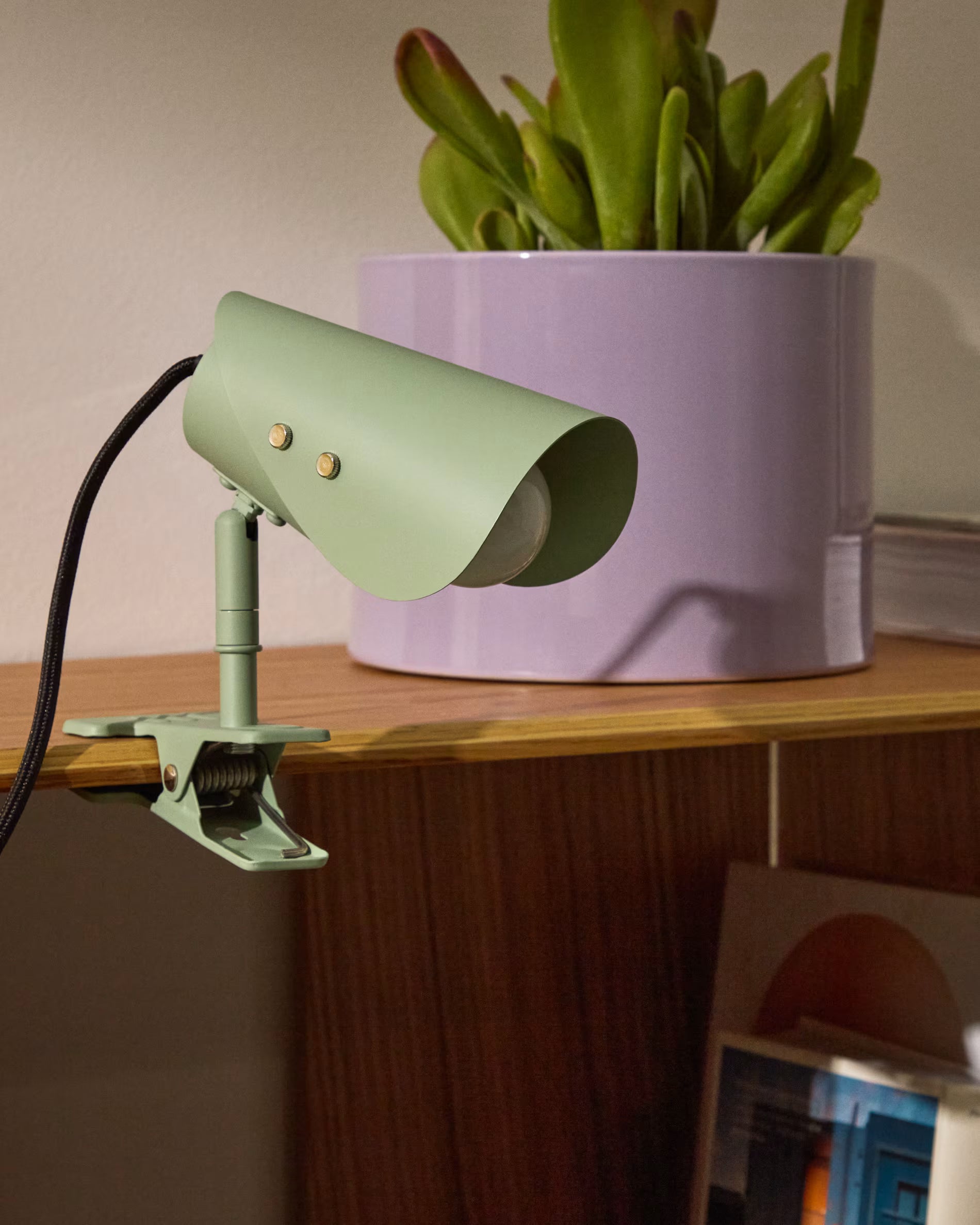 Schreibtischlampe mit Klemme JULA grün