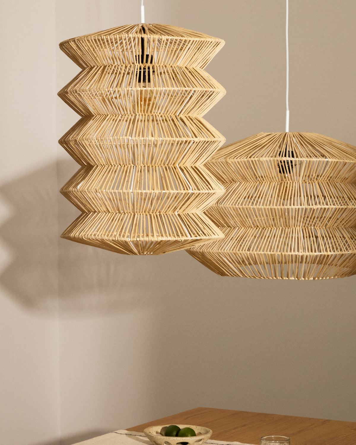 Abażur DAKIRA naturalny rattan – ujęcie 2