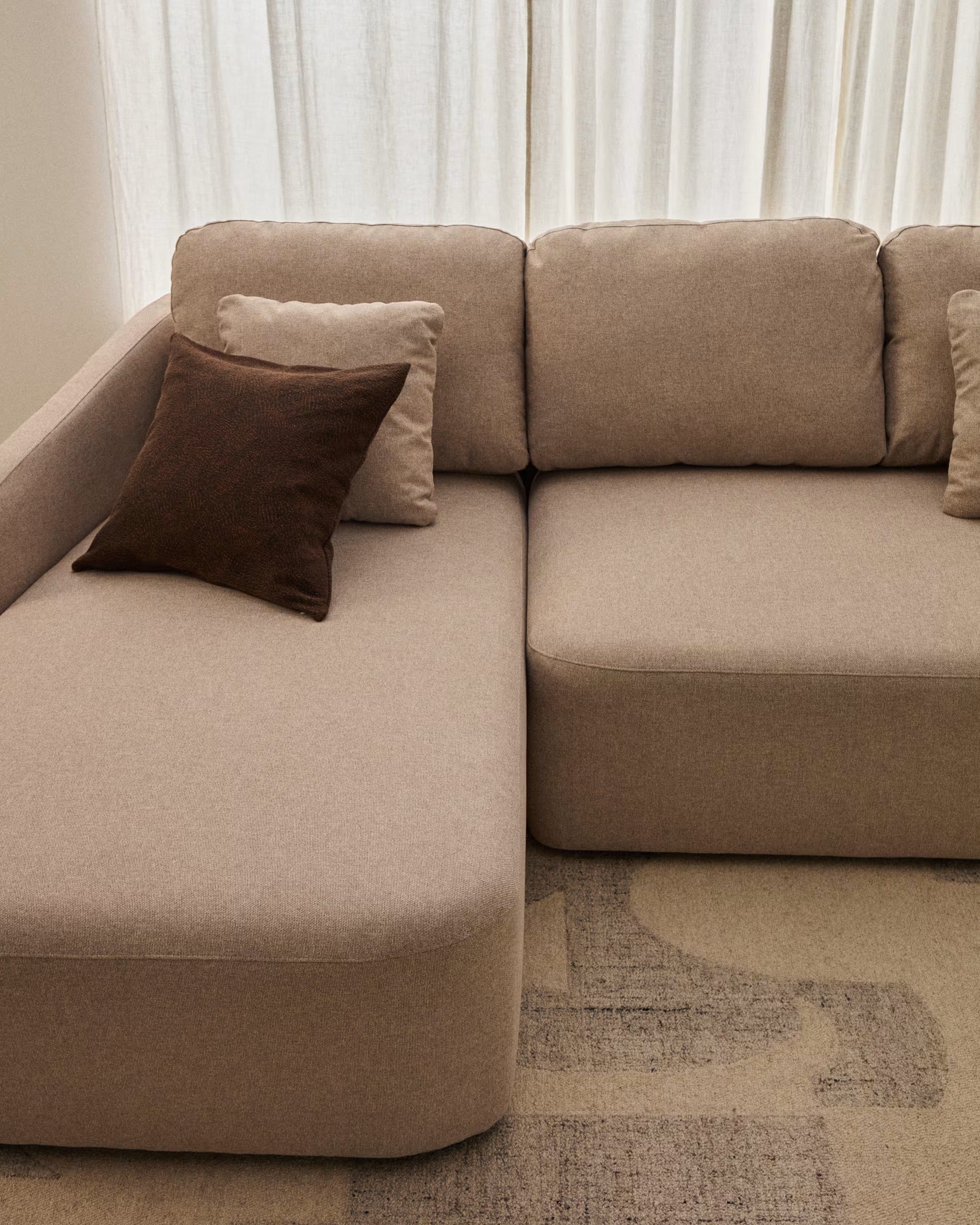 Links hoekbank voor 3 personen met slaapfunctie LAIRA beige