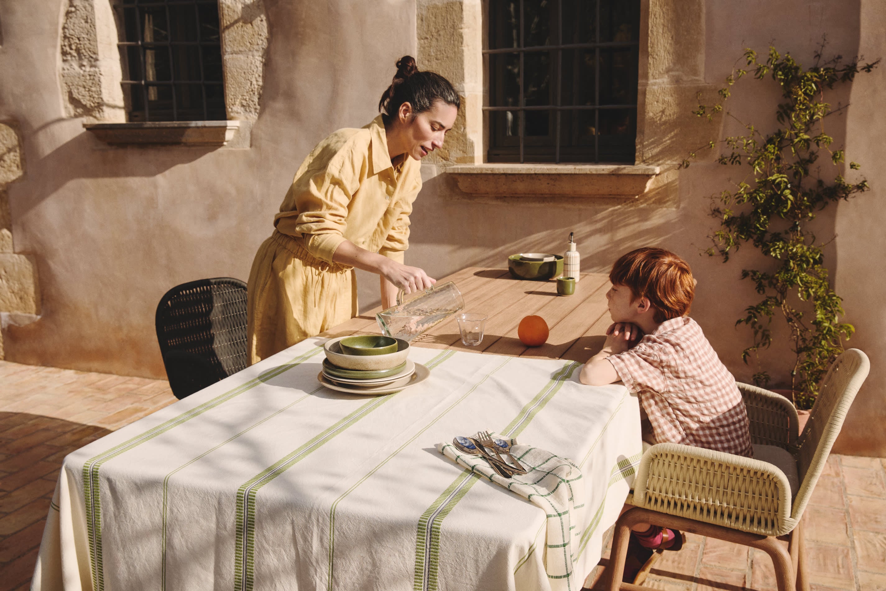 Gartenstuhl mit Armlehnen ALIPA ecru