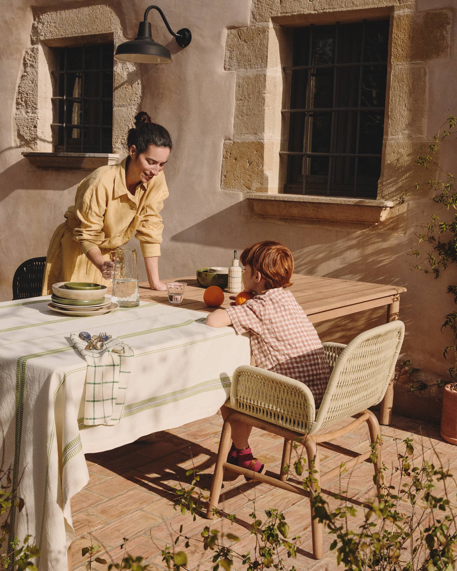 Gartenstuhl mit Armlehnen ALIPA ecru