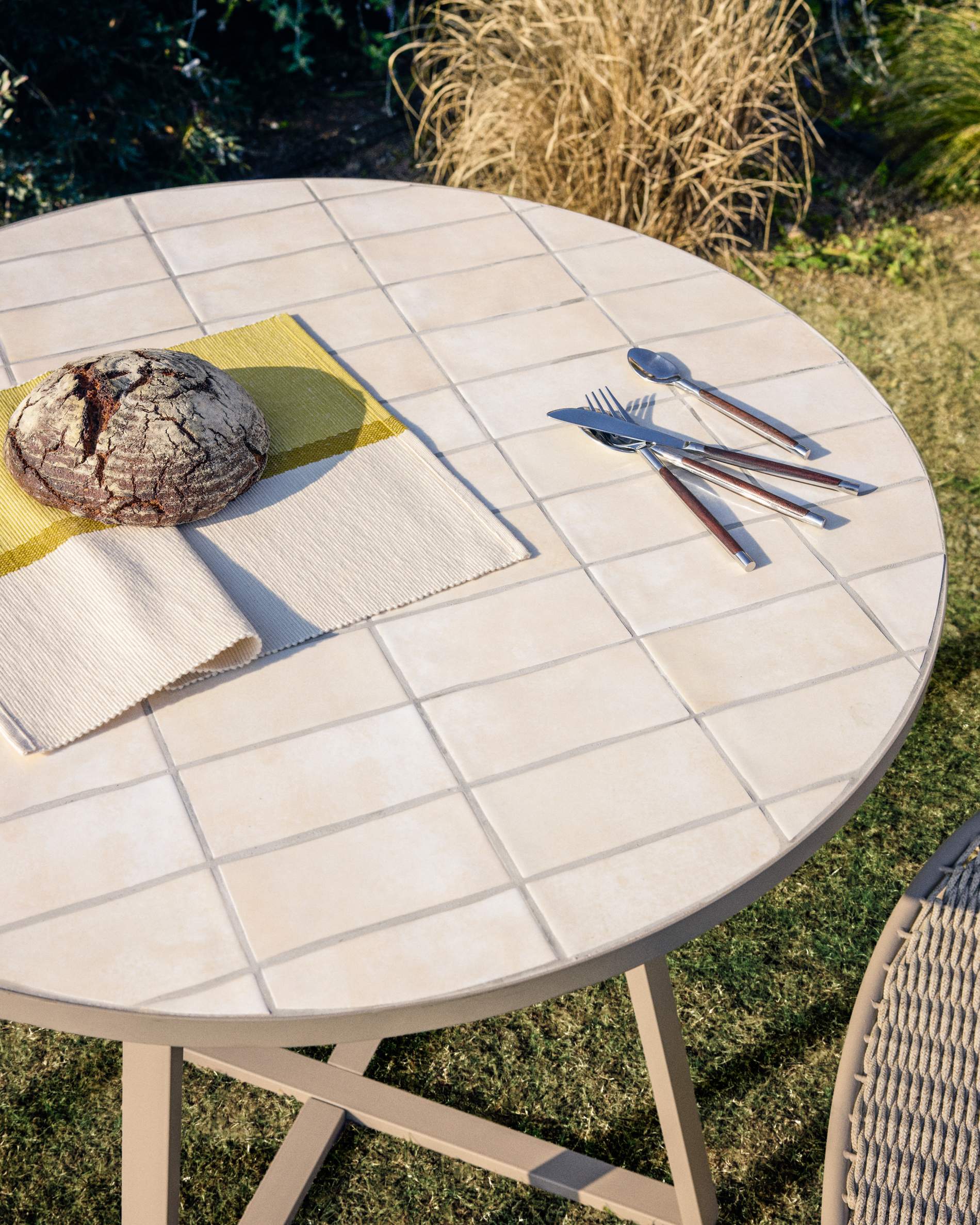 Tuin tafel TELLA beige