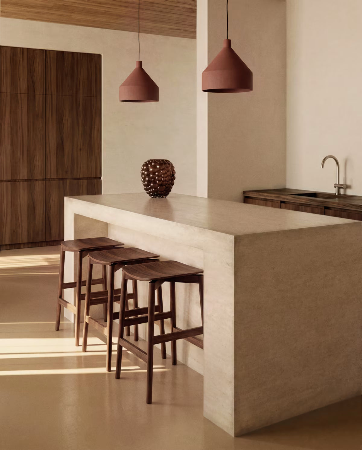 Hocker EVERA donker eikenfineer
